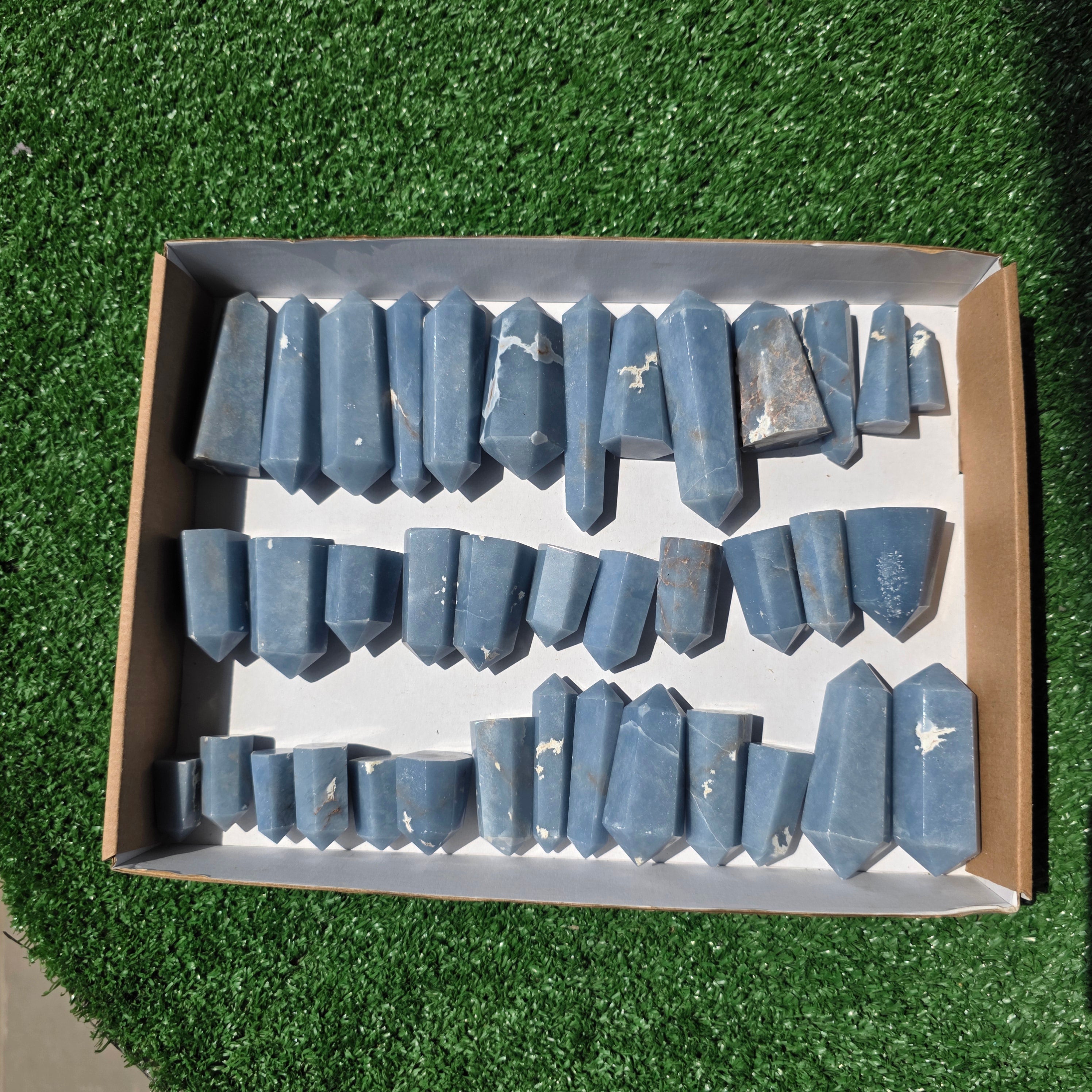 Lot 38 pcs Angelite Tower