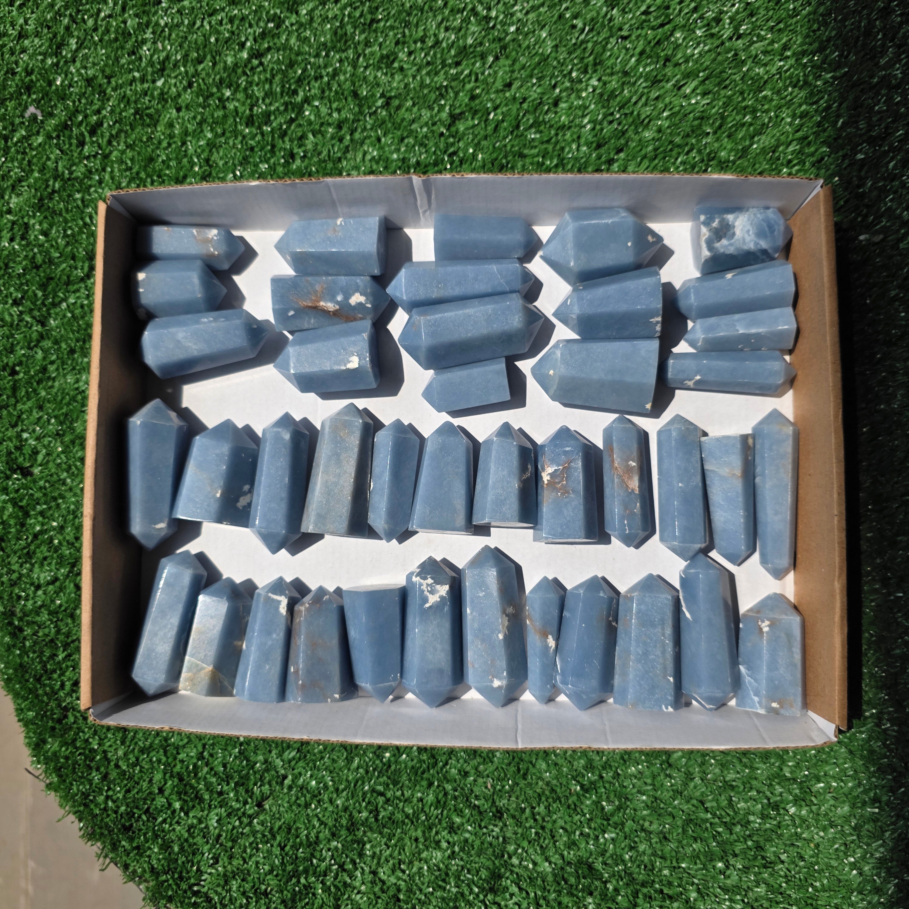 Lot 41 pcs Angelite Tower