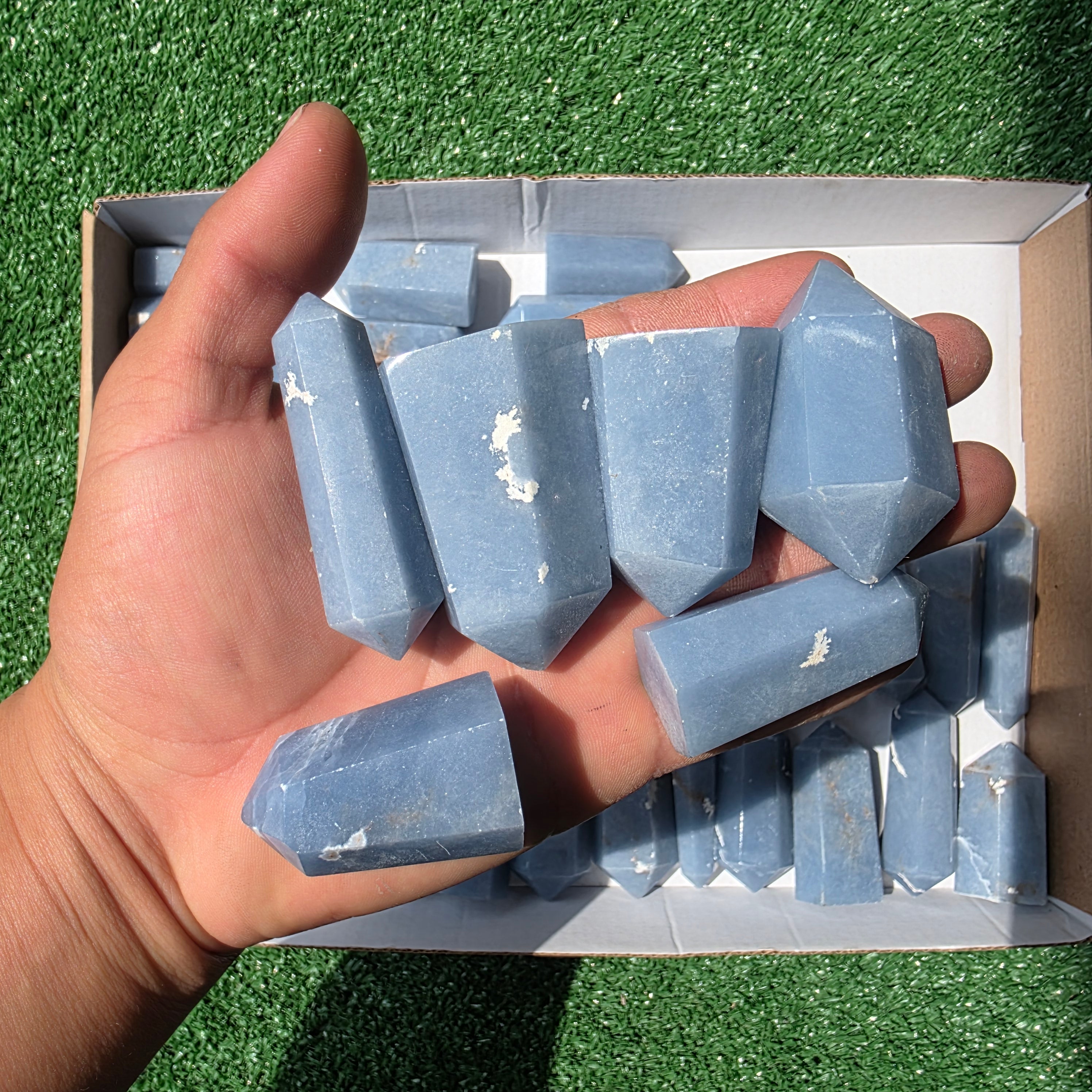 Lot 41 pcs Angelite Tower