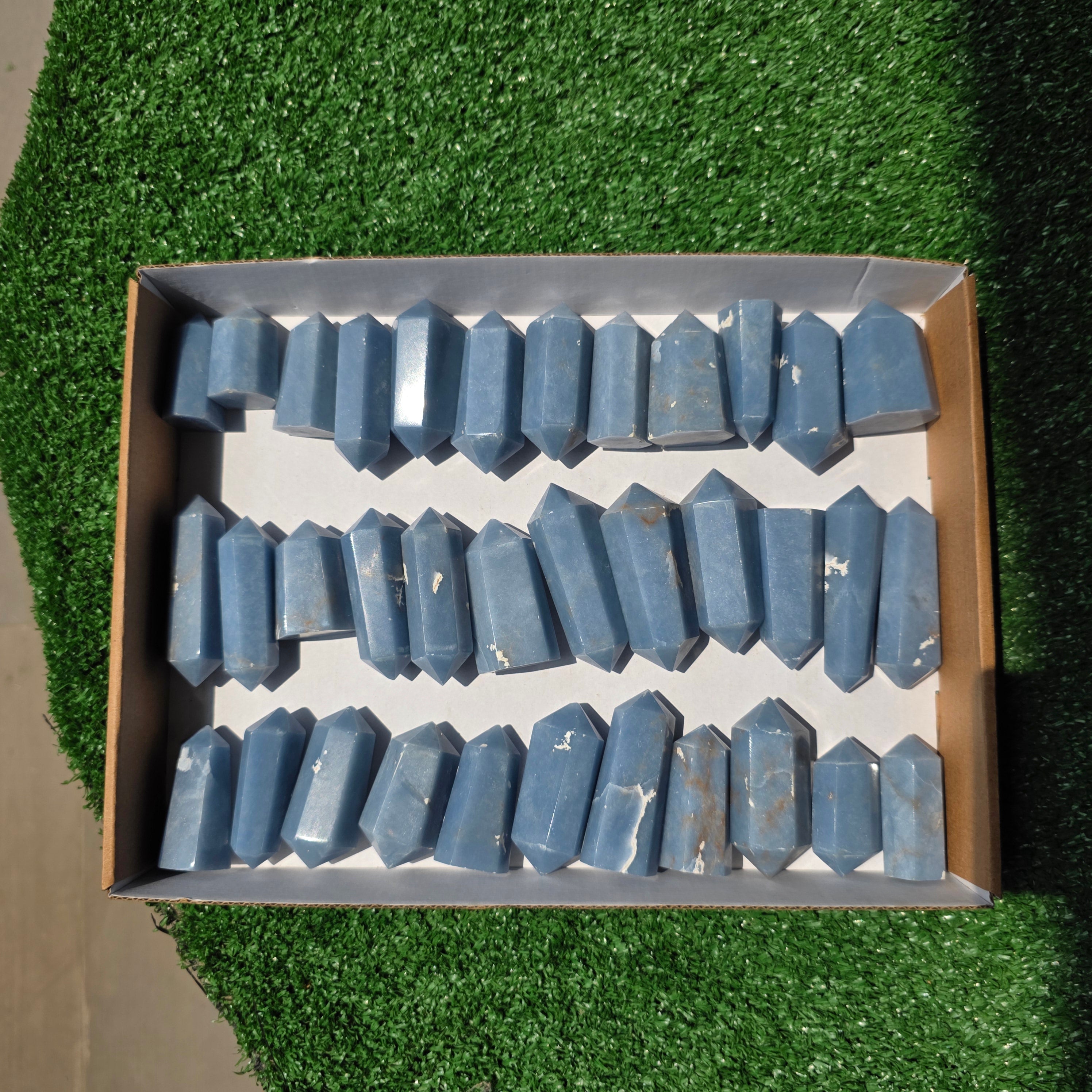 Lot 35 pcs Angelite Tower