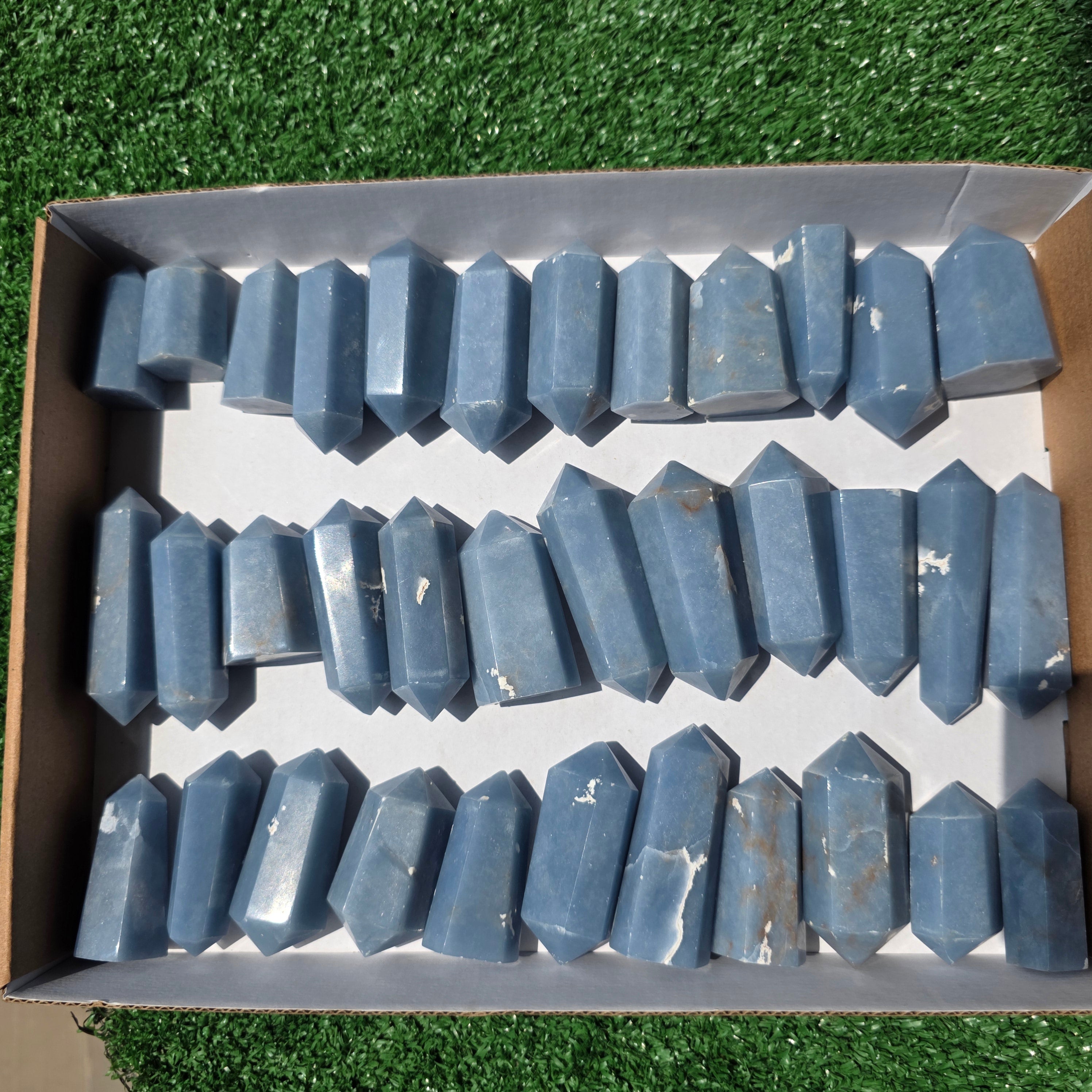 Lot 35 pcs Angelite Tower