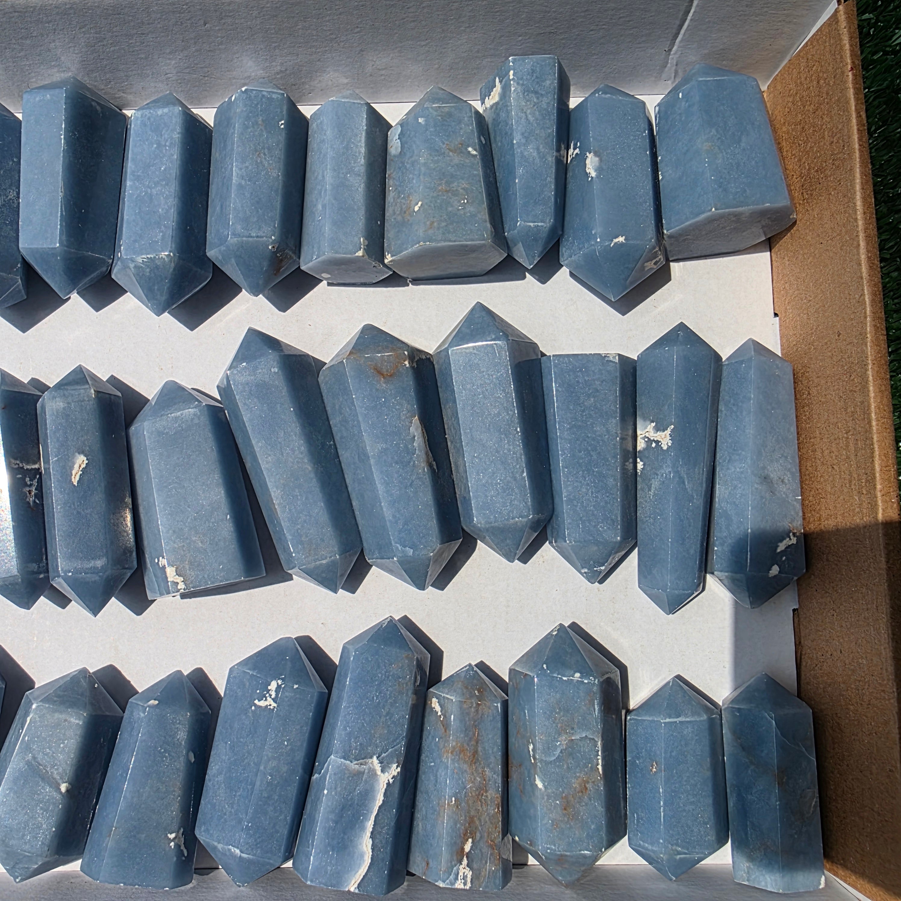 Lot 35 pcs Angelite Tower
