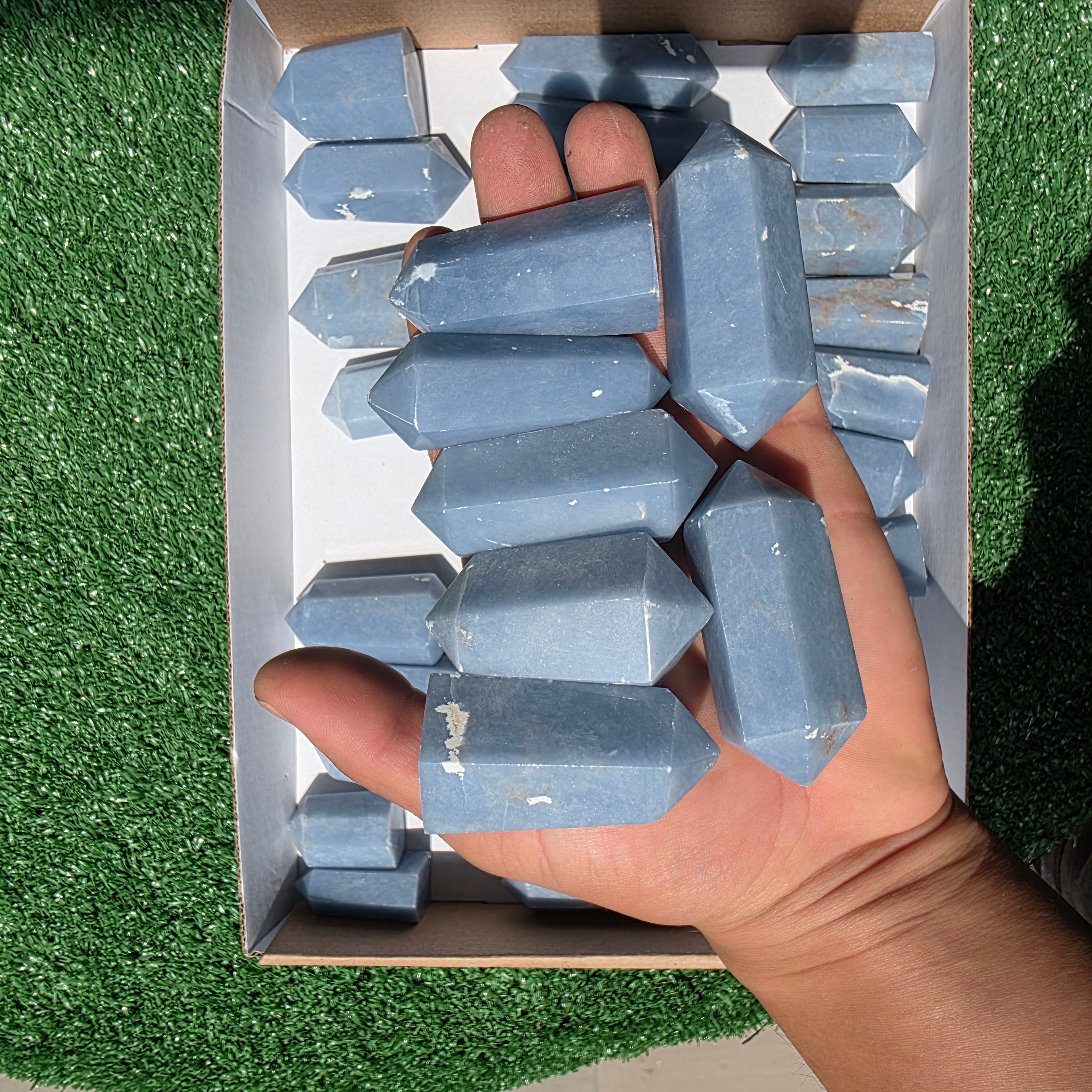 Lot 35 pcs Angelite Tower