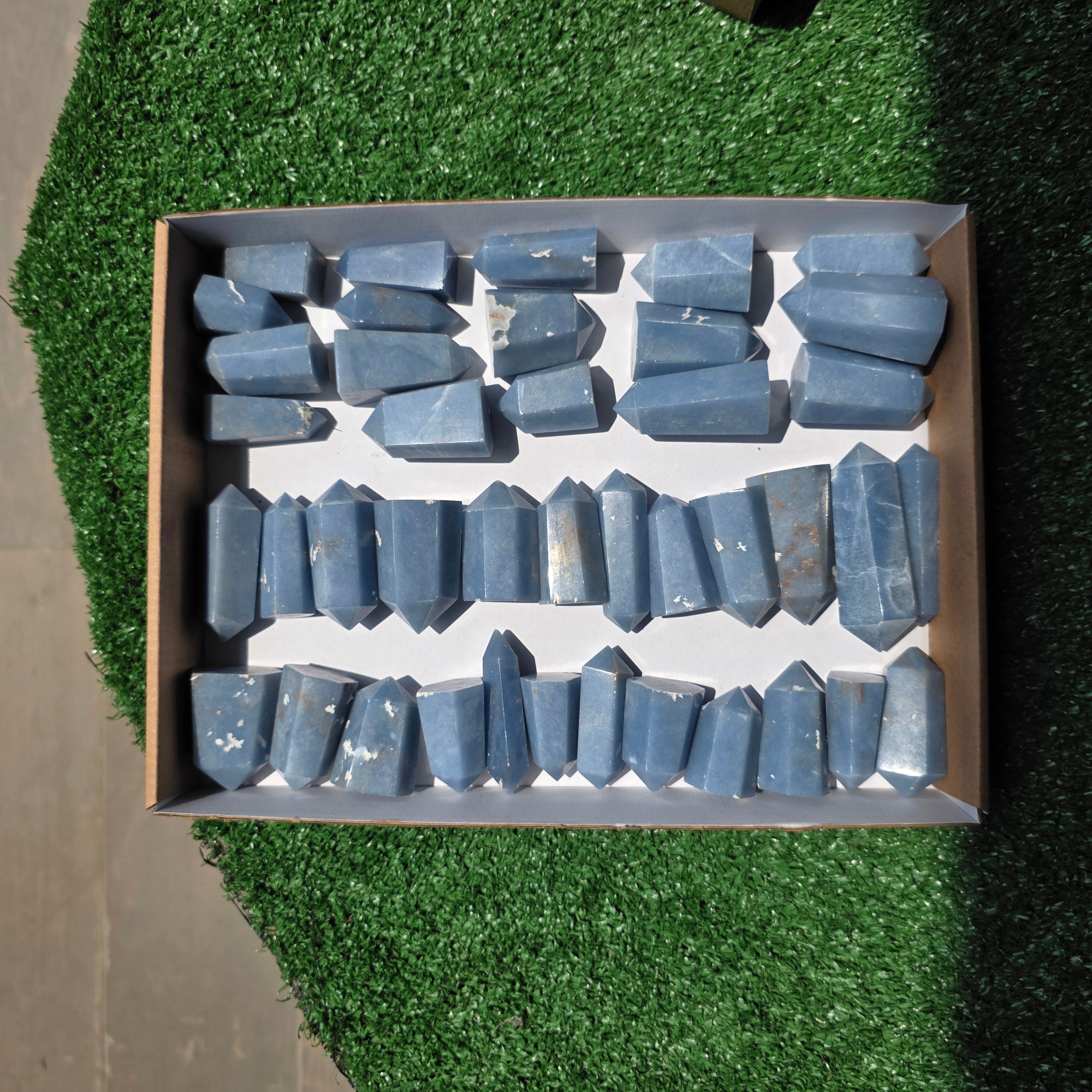 Lot 41 pcs Angelite Tower