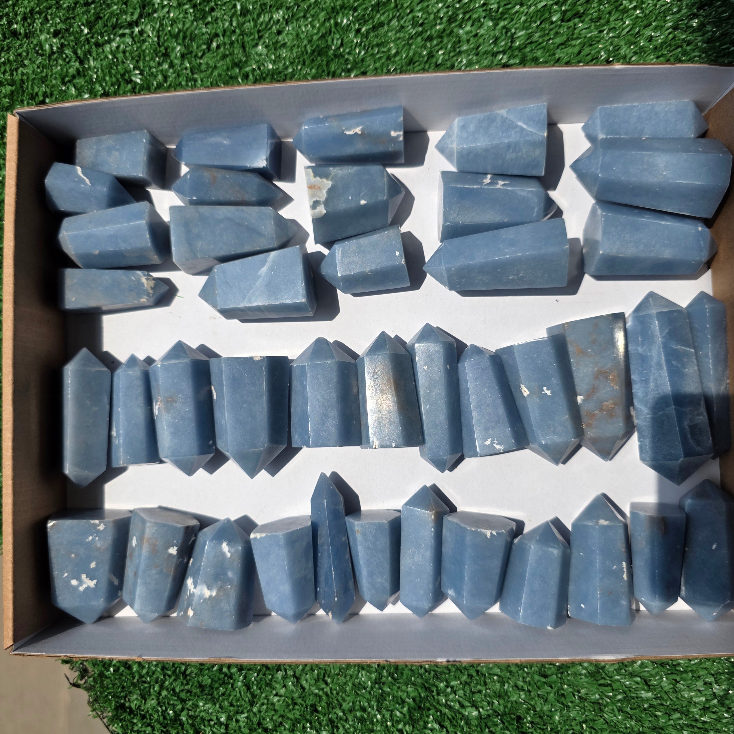 Lot 41 pcs Angelite Tower