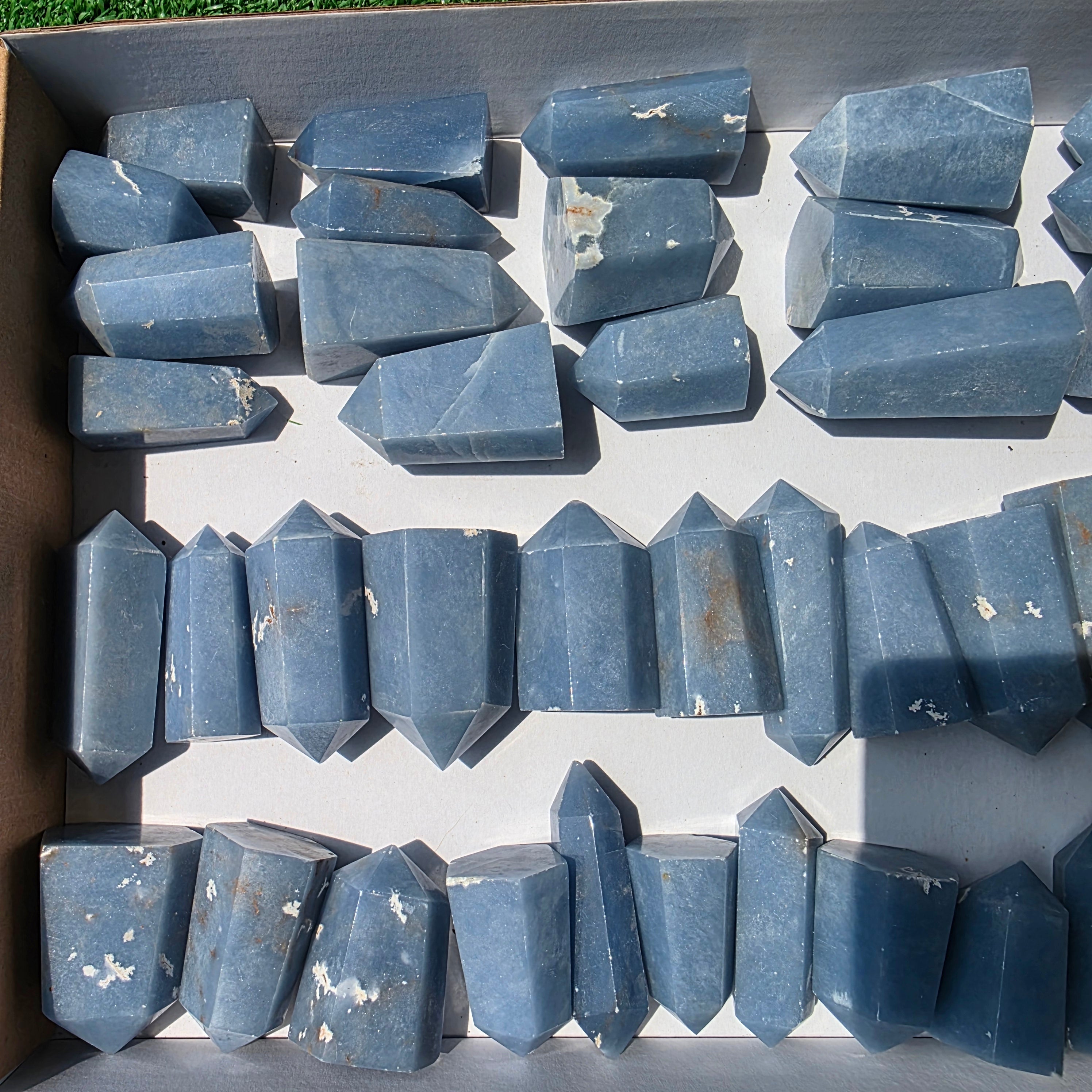 Lot 41 pcs Angelite Tower