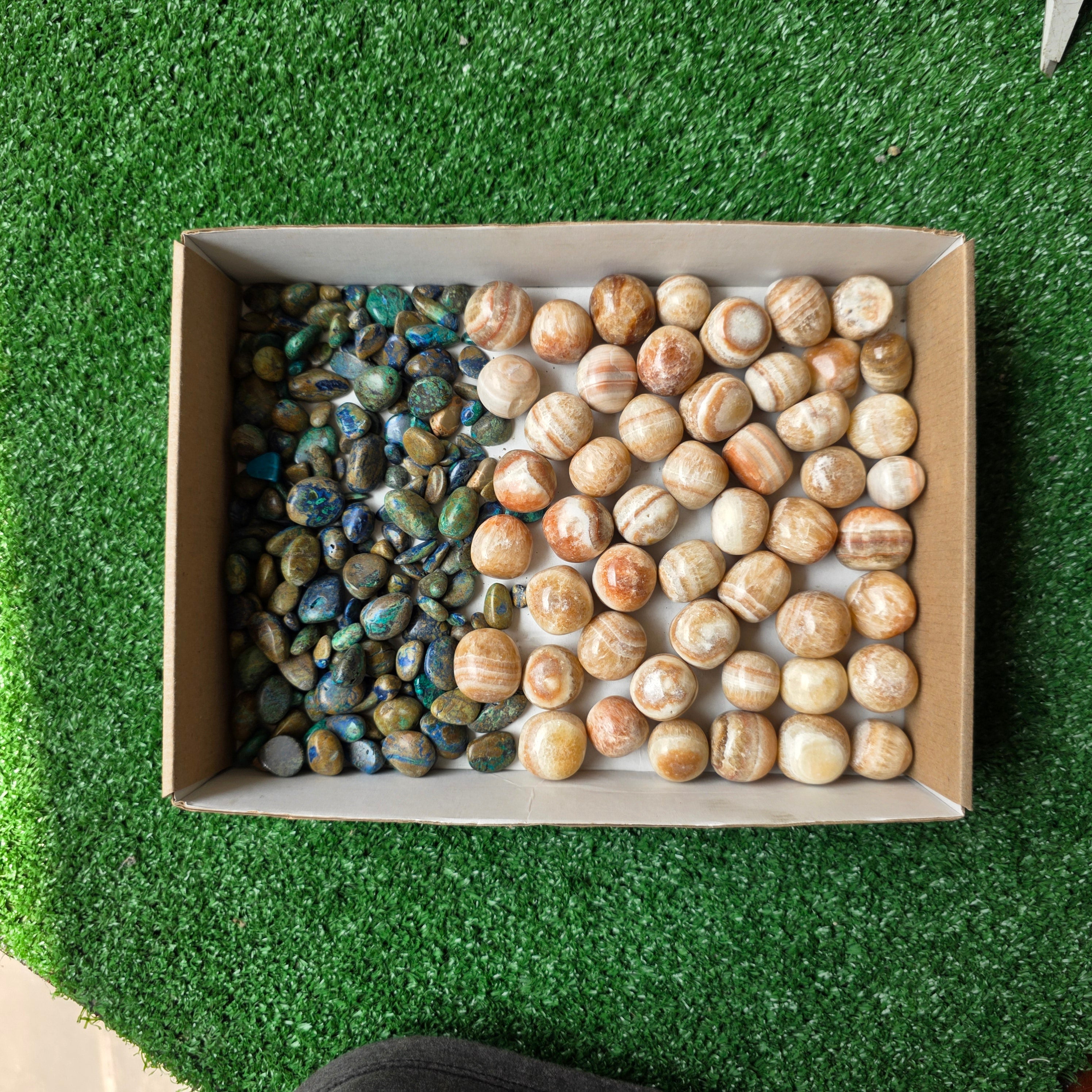 Lot 2.1 kg Azurite Malachite and caramel onix Tumbled