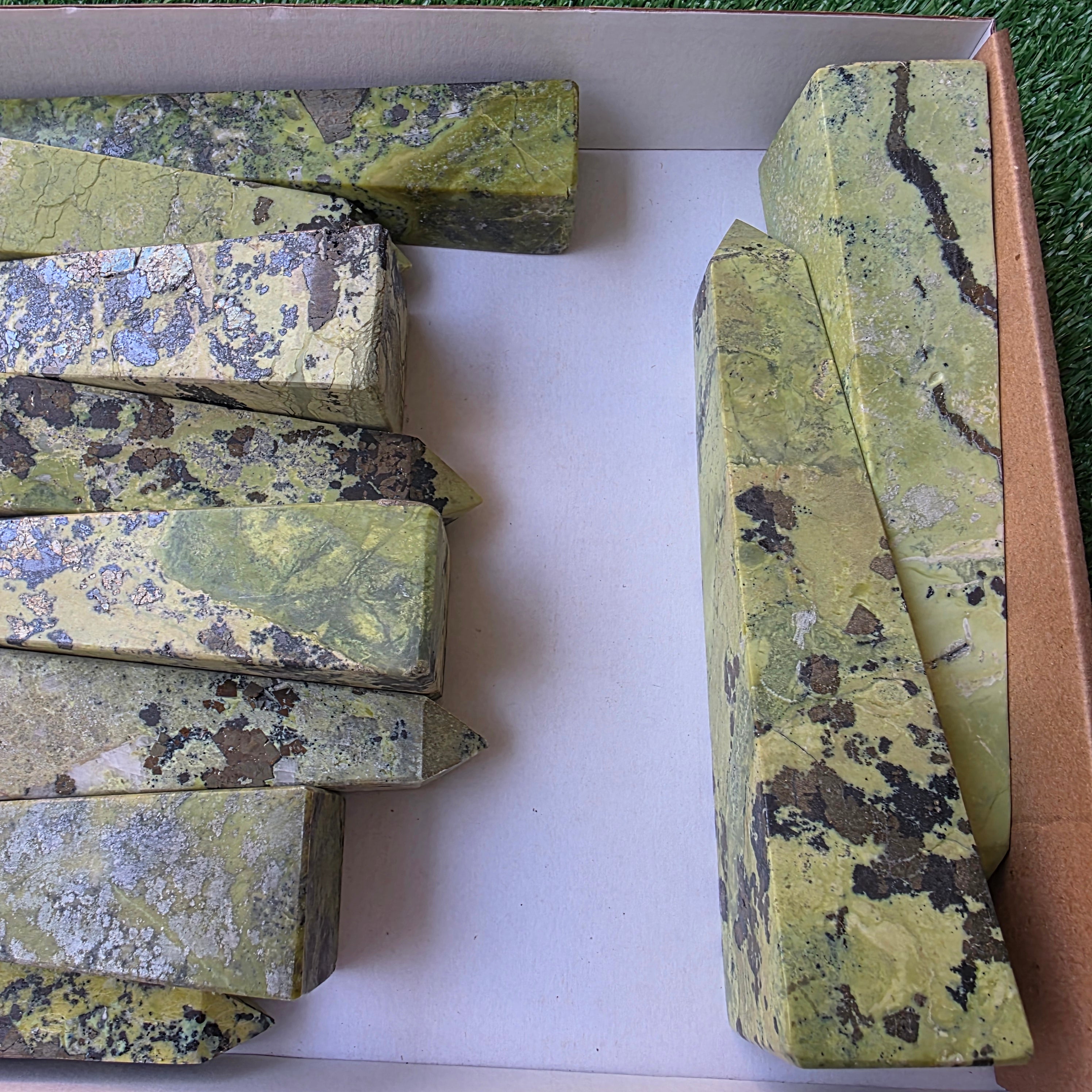 Lot 10 pcs Serpentine Tower