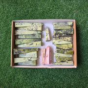 Lot 25 pcs Serpentine and Rhodochrosite Tower