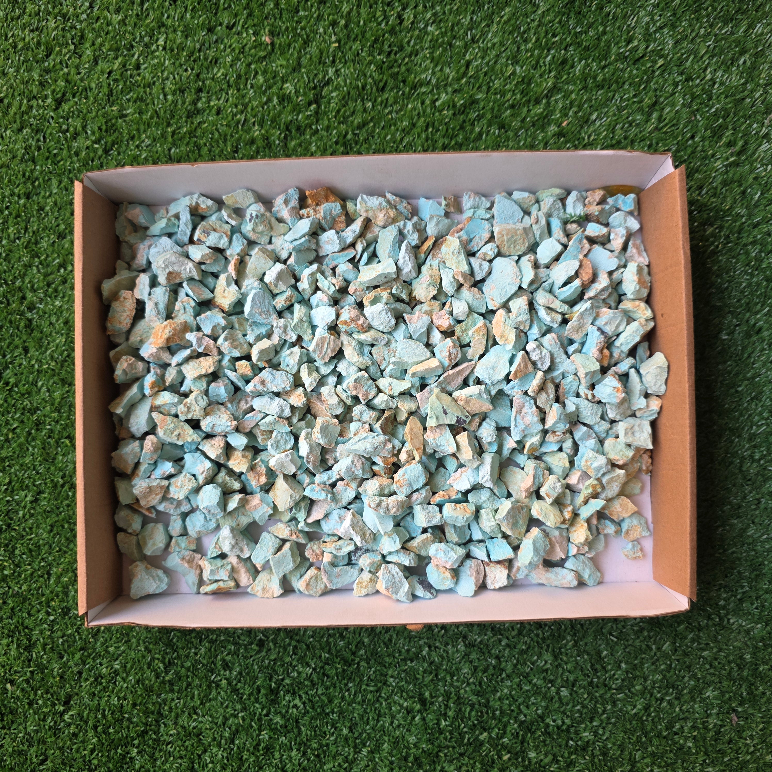 Lot 1.1 kg Peruvian turquoise remains