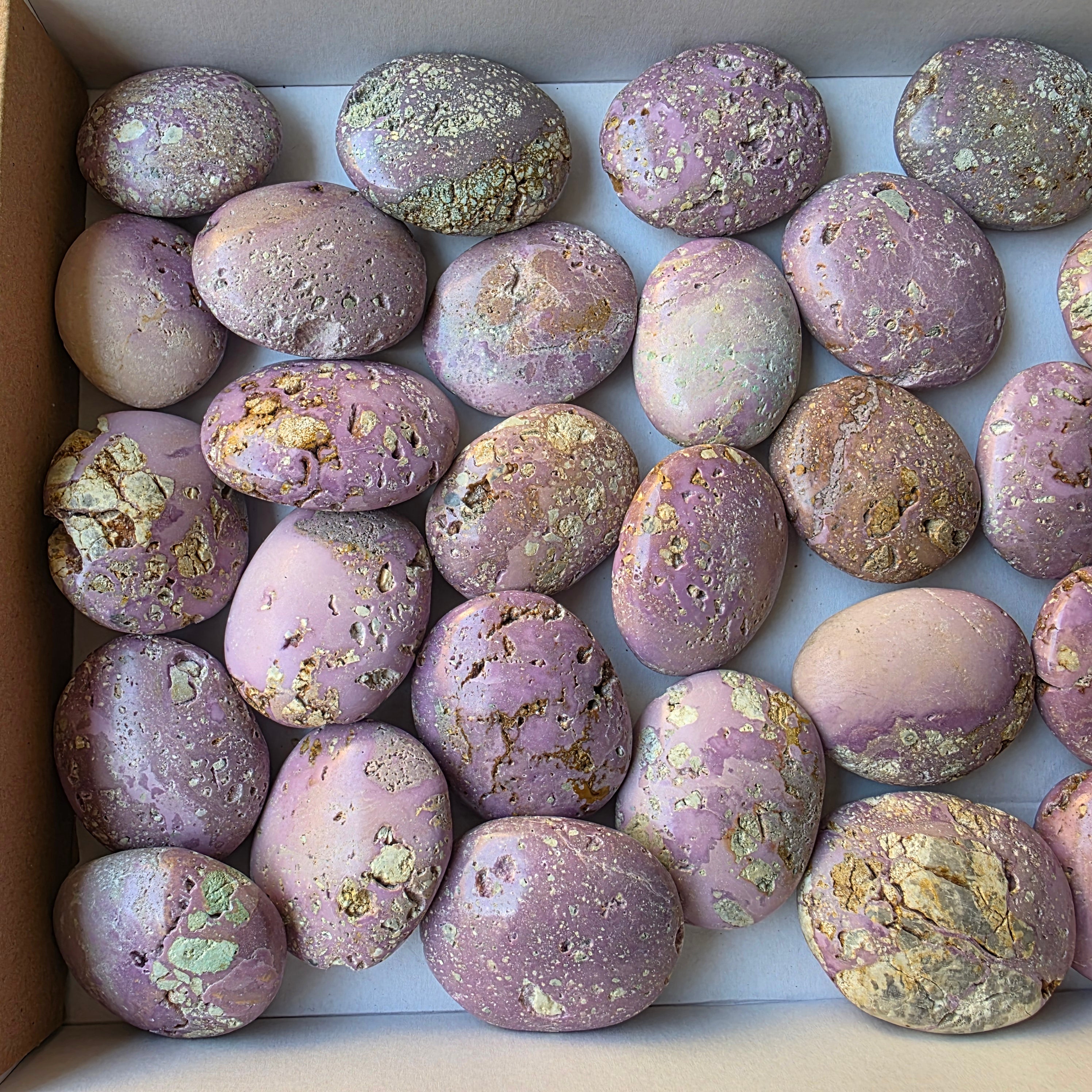 Lot 31 pcs Phosphosiderite drusy palm