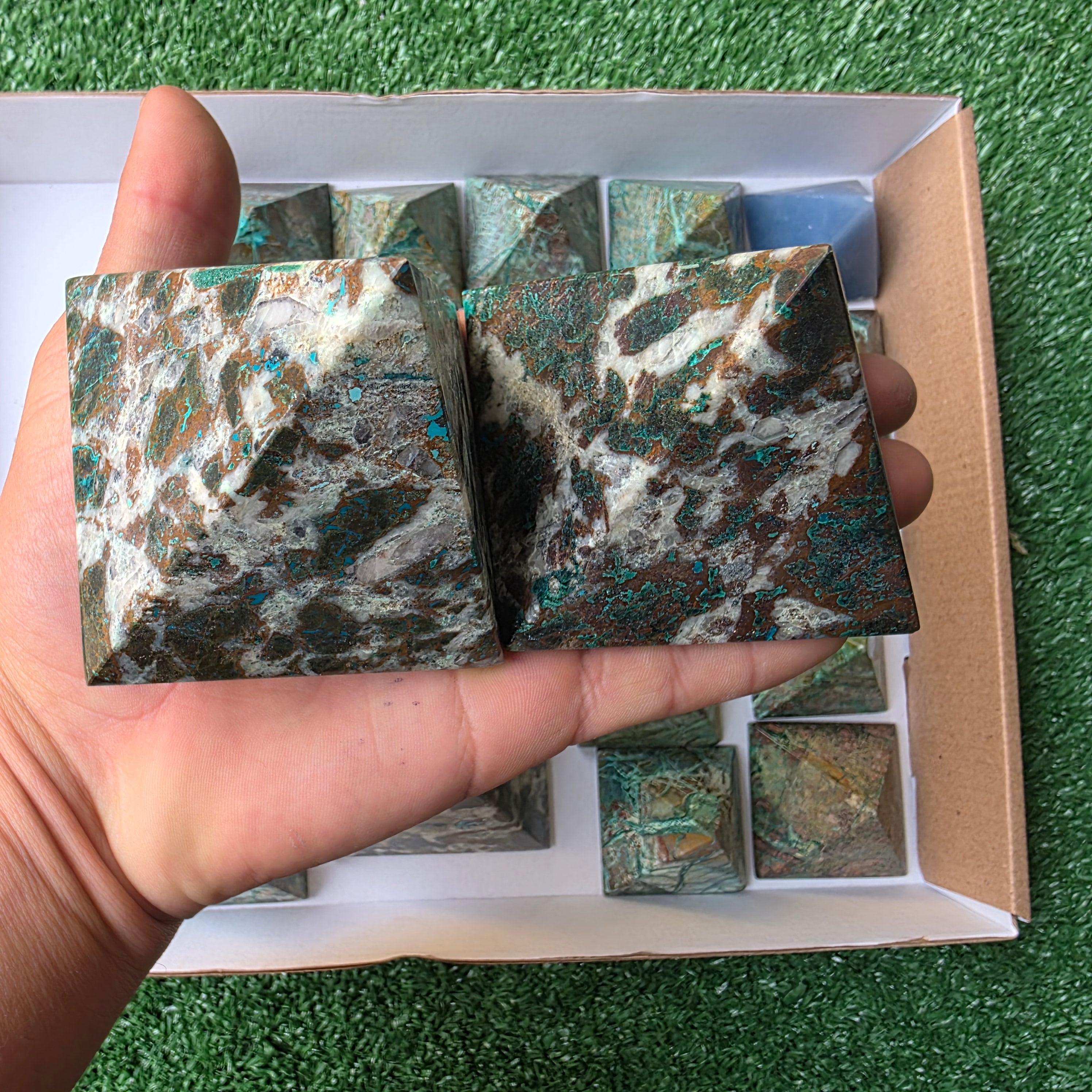 Lot 25 pcs Chrysocolla and Angelite Pyramid