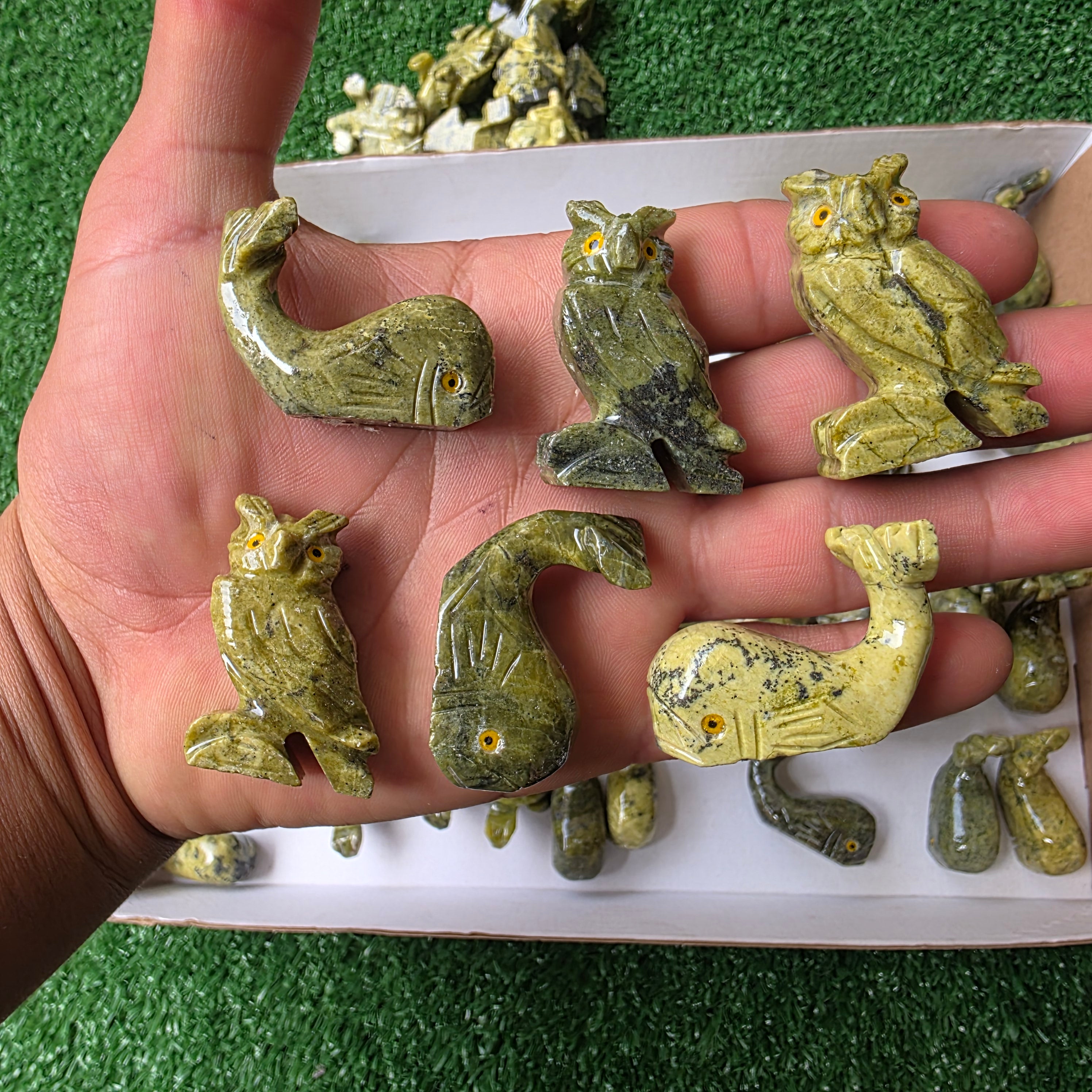 Lot 59 pcs Serpentine Animals