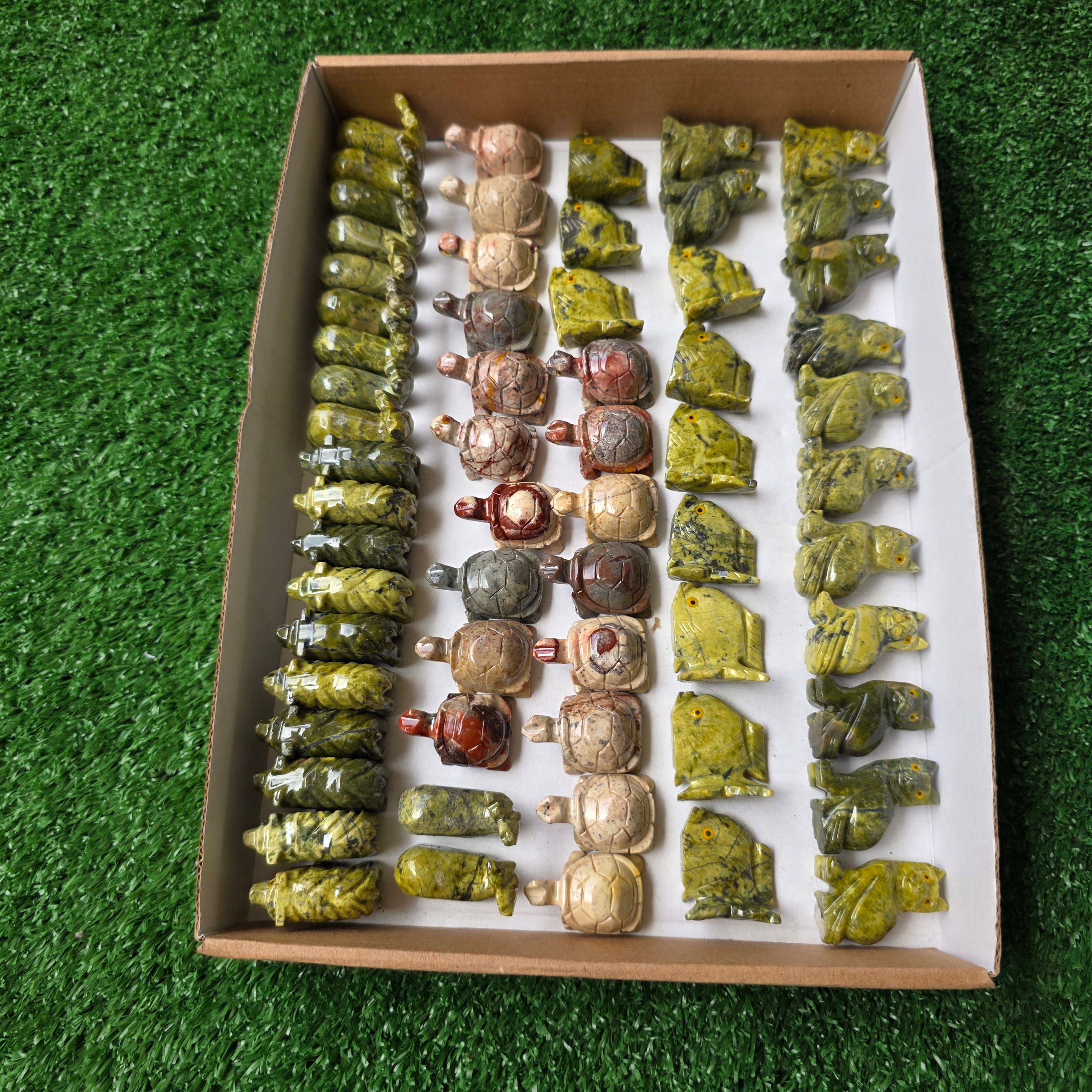 Lot 62 pcs Soapstone and Serpentine Animals