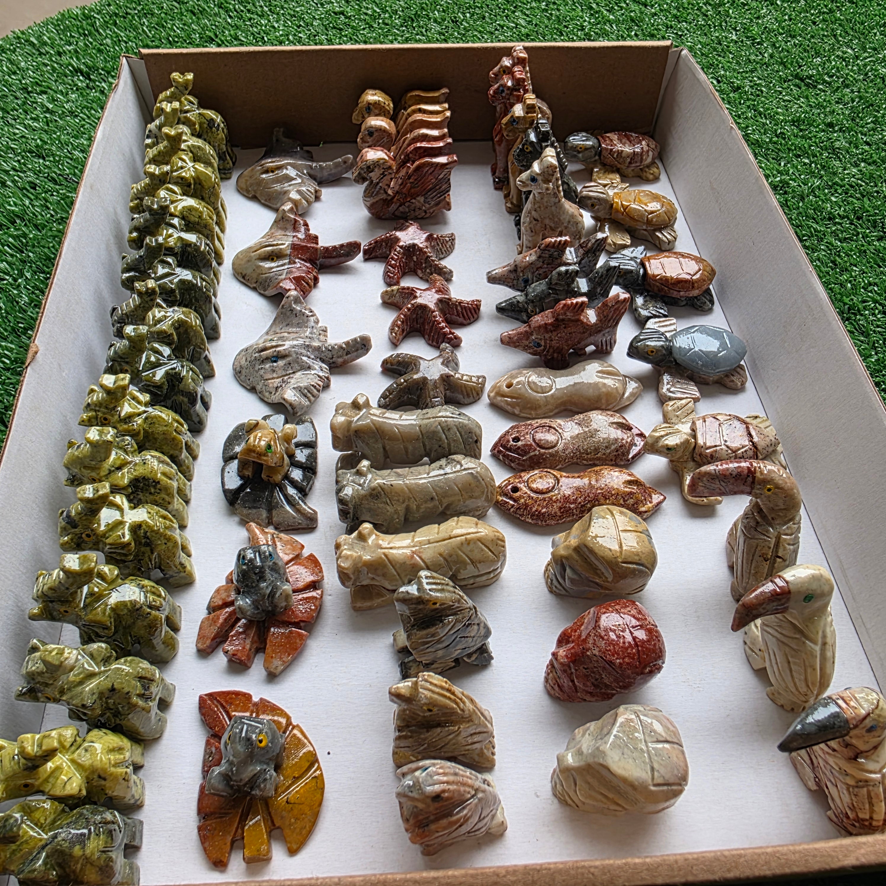 Lot 55 pcs Soapstone and Serpentine Animals