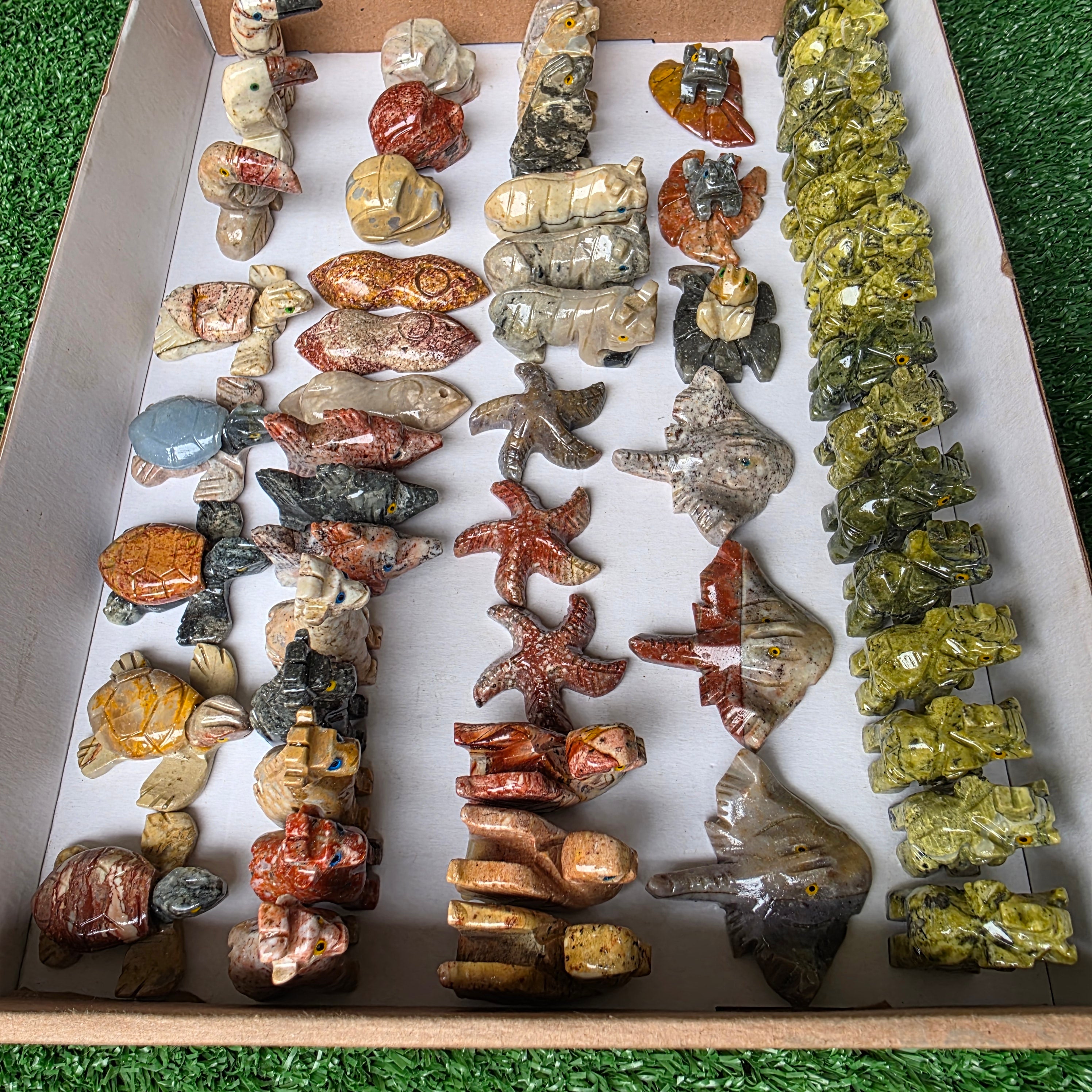 Lot 55 pcs Soapstone and Serpentine Animals