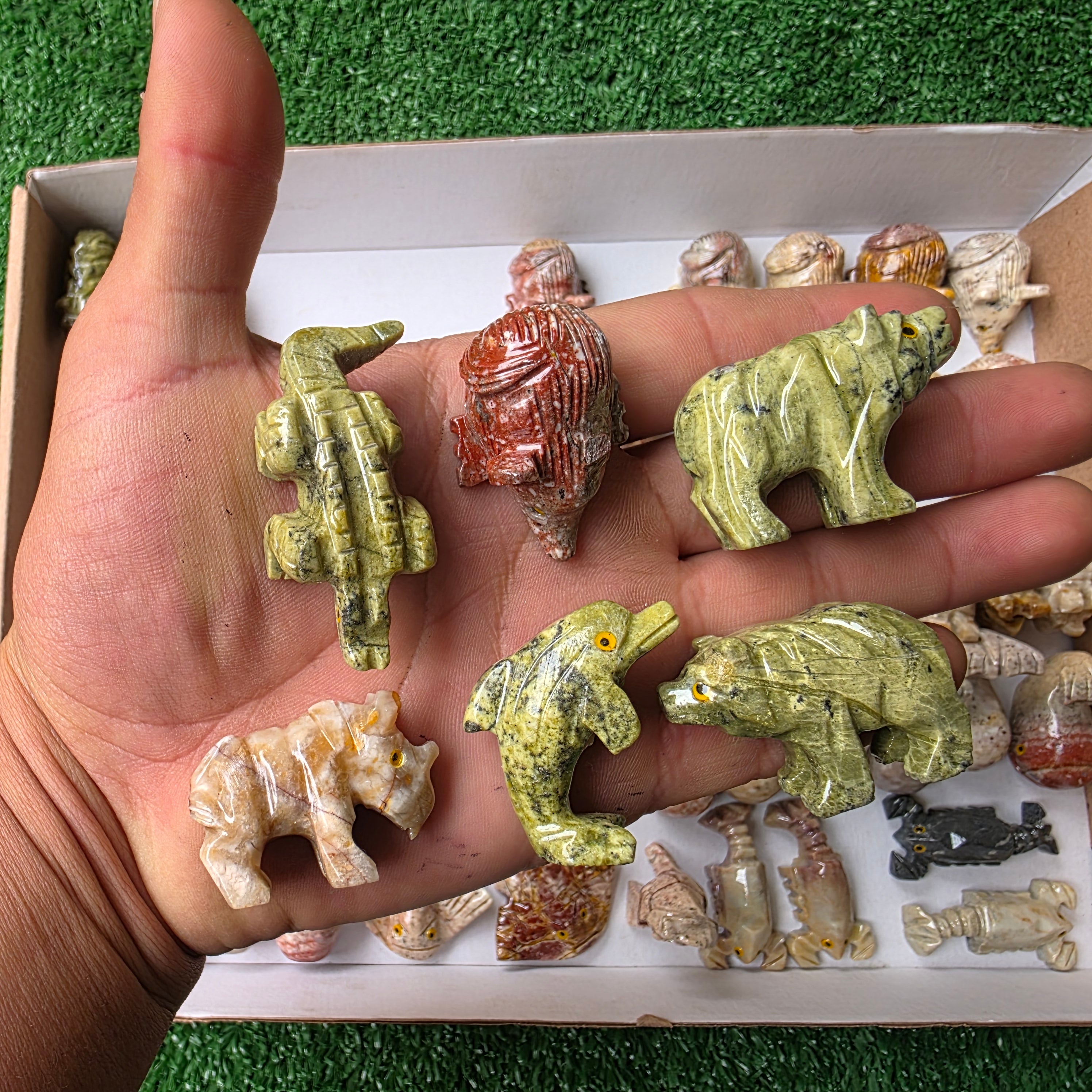 Lot 60 pcs Soapstone and Serpentine Animals