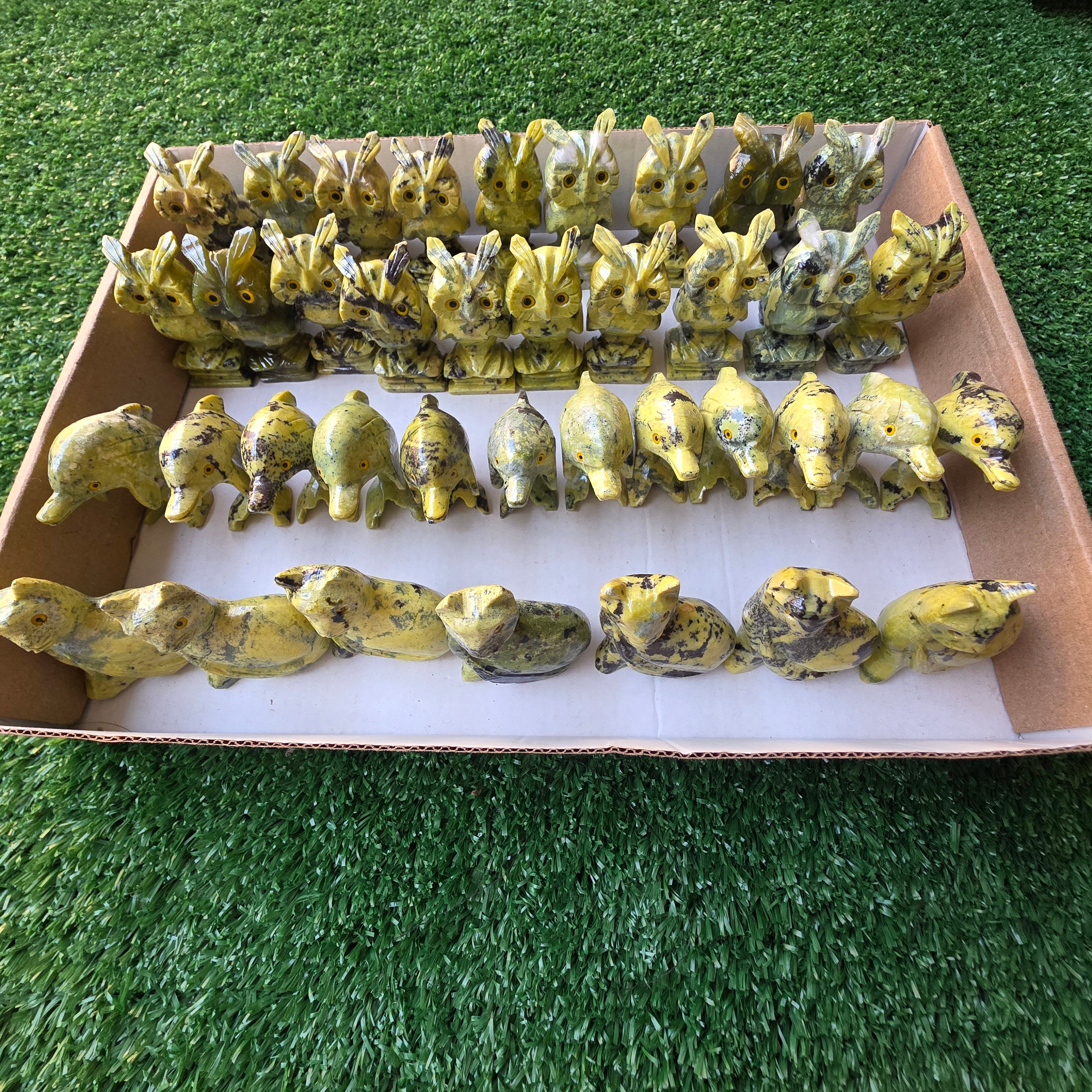 Lot 38 pcs Serpentine Animals