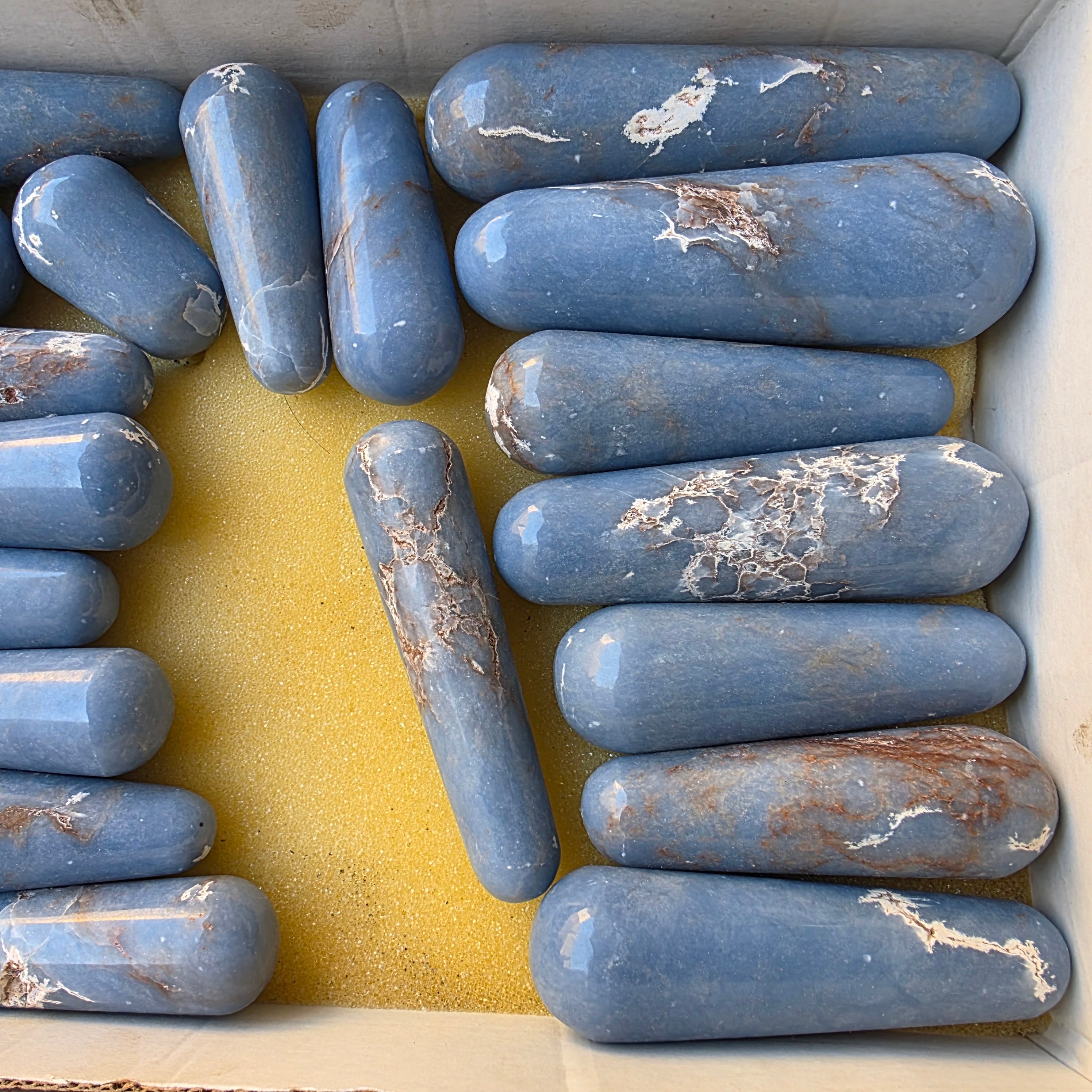 Lot 19 pcs Angelite Wand