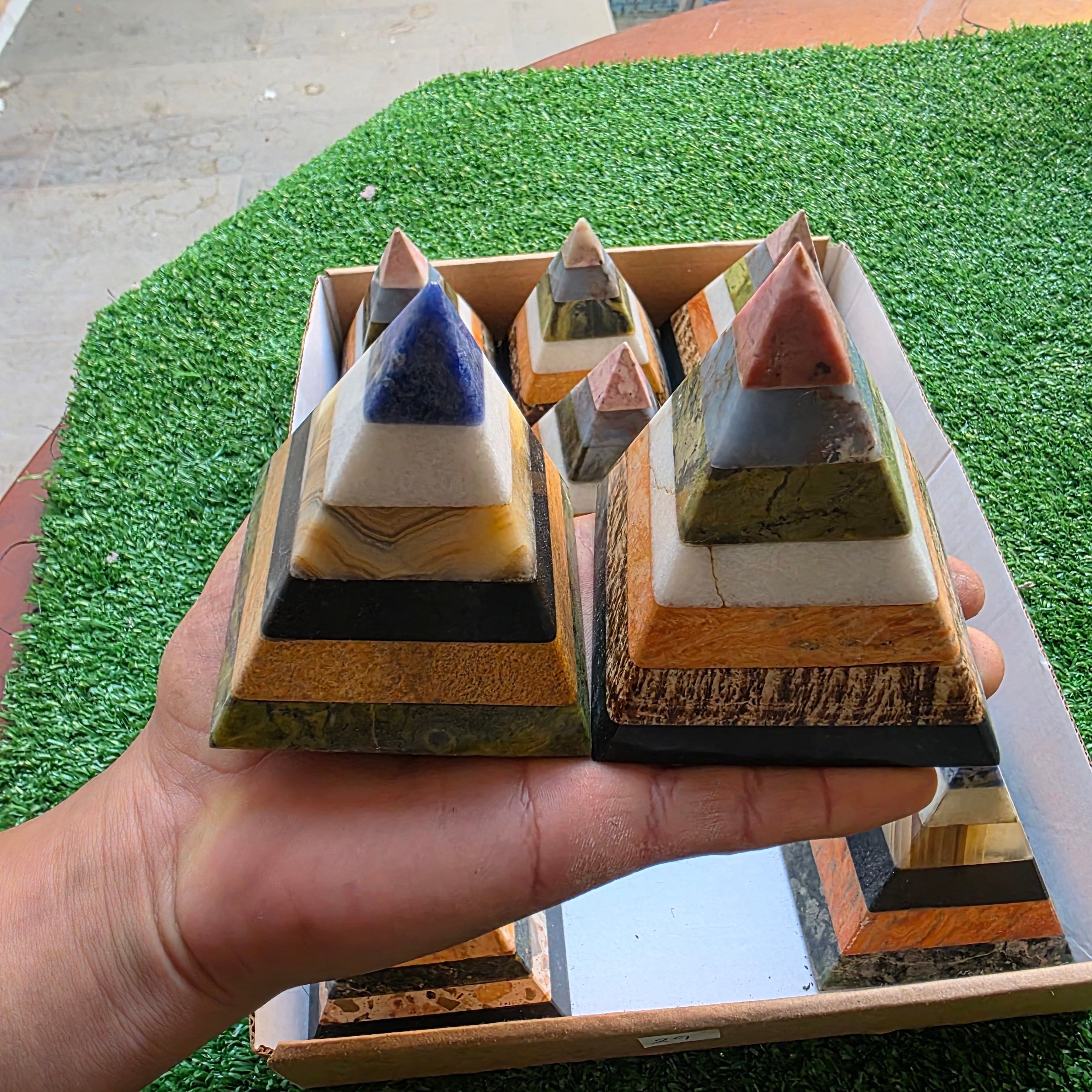 Lot 12 pcs multicolored pyramids