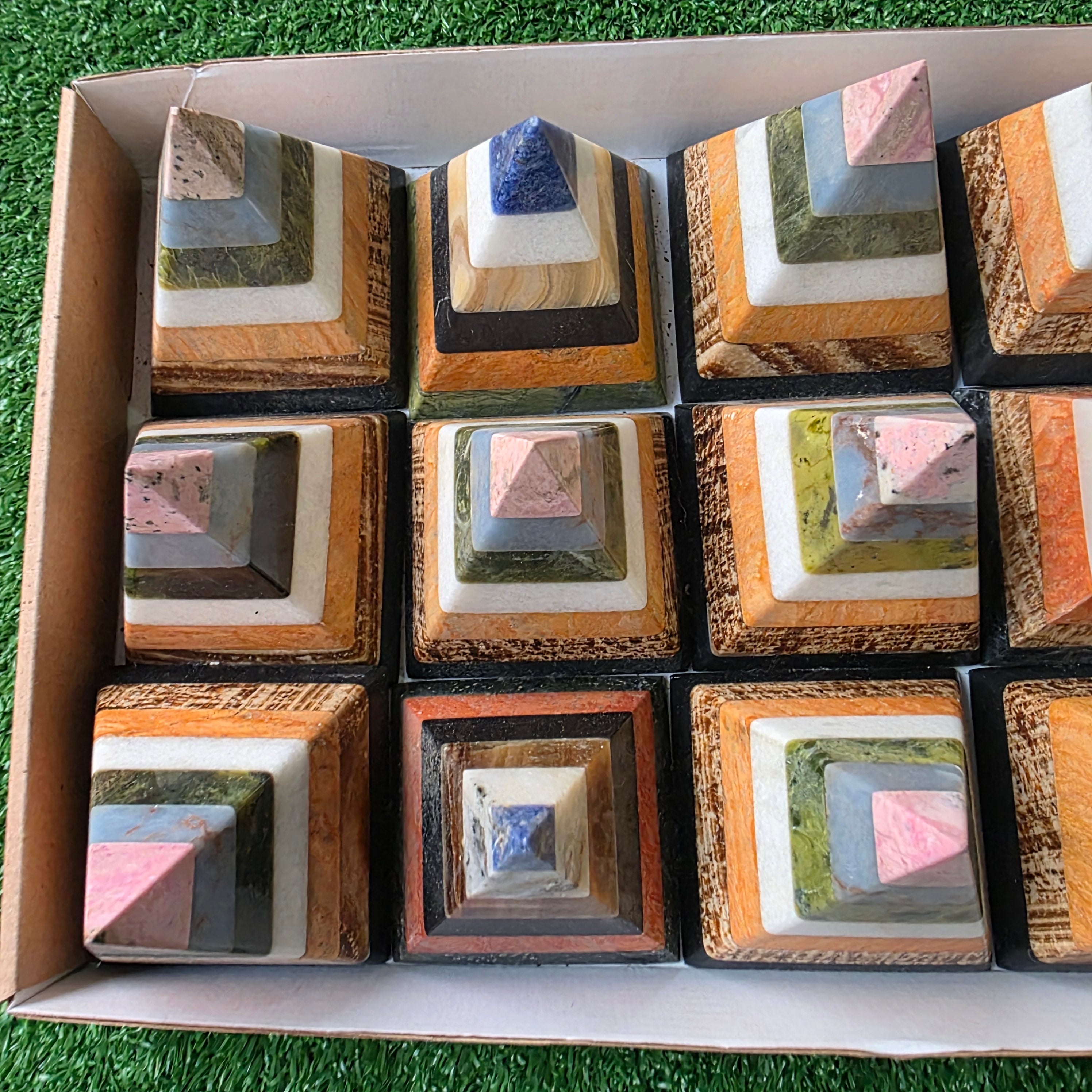 Lot 12 pcs multicolored pyramids