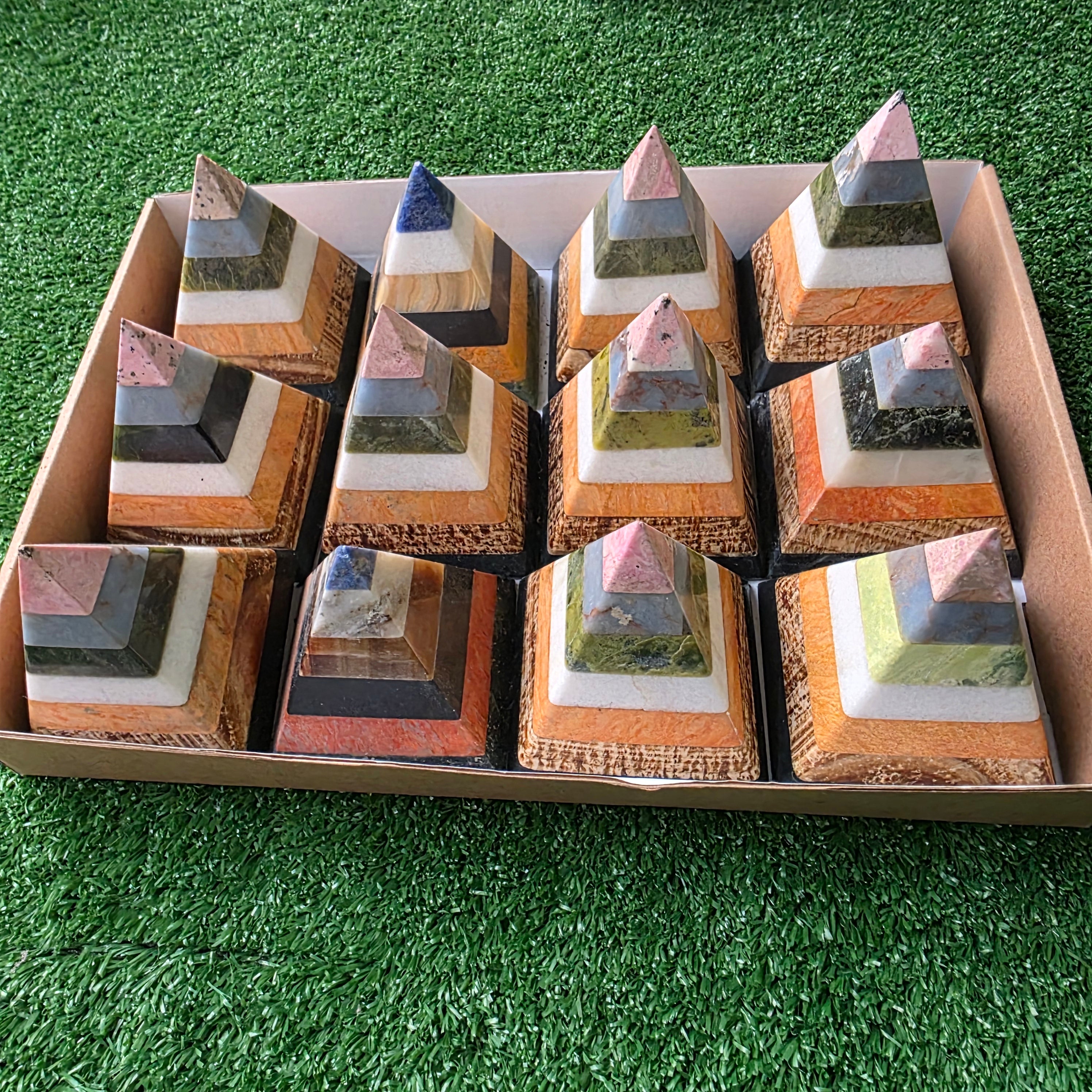 Lot 12 pcs multicolored pyramids