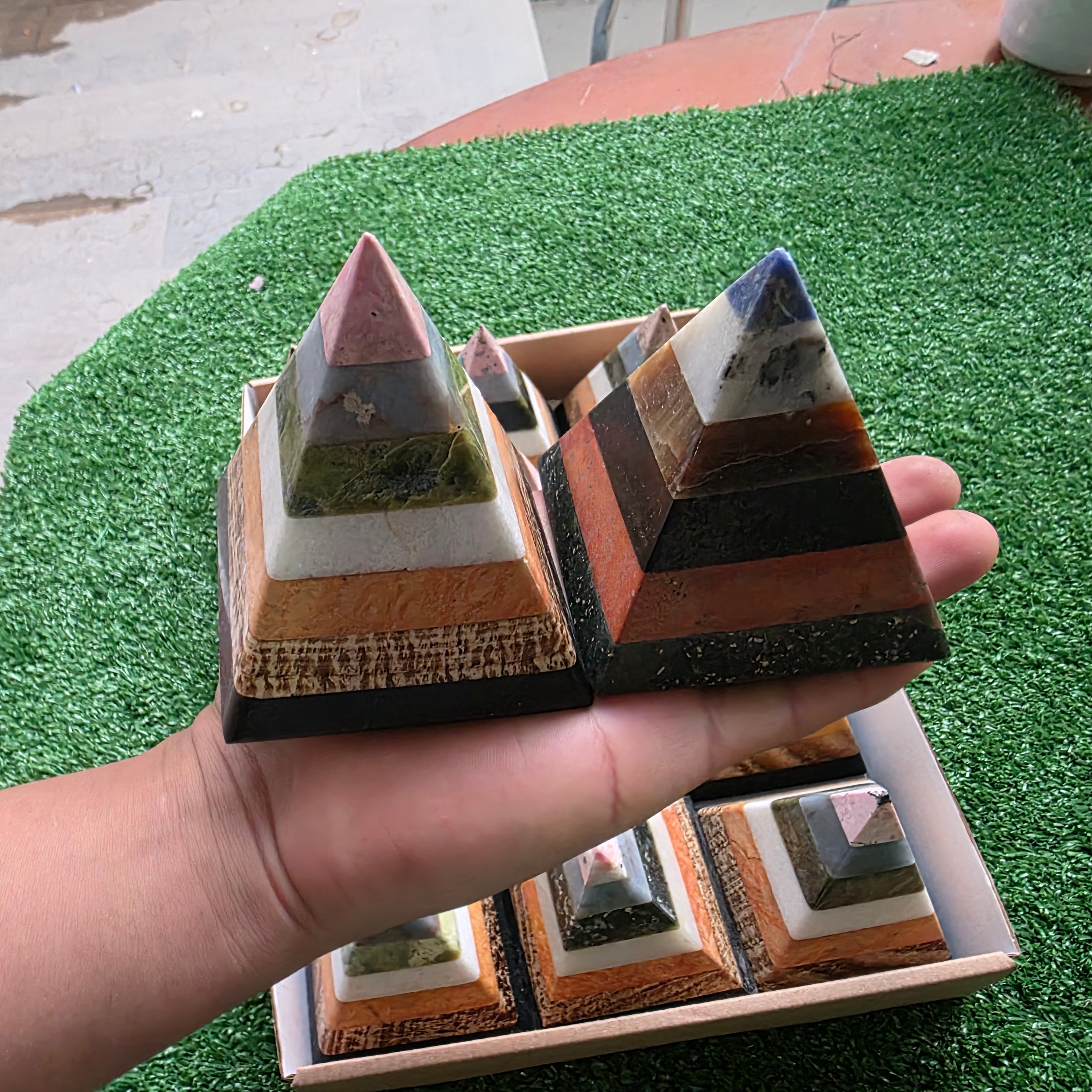 Lot 12 pcs multicolored pyramids