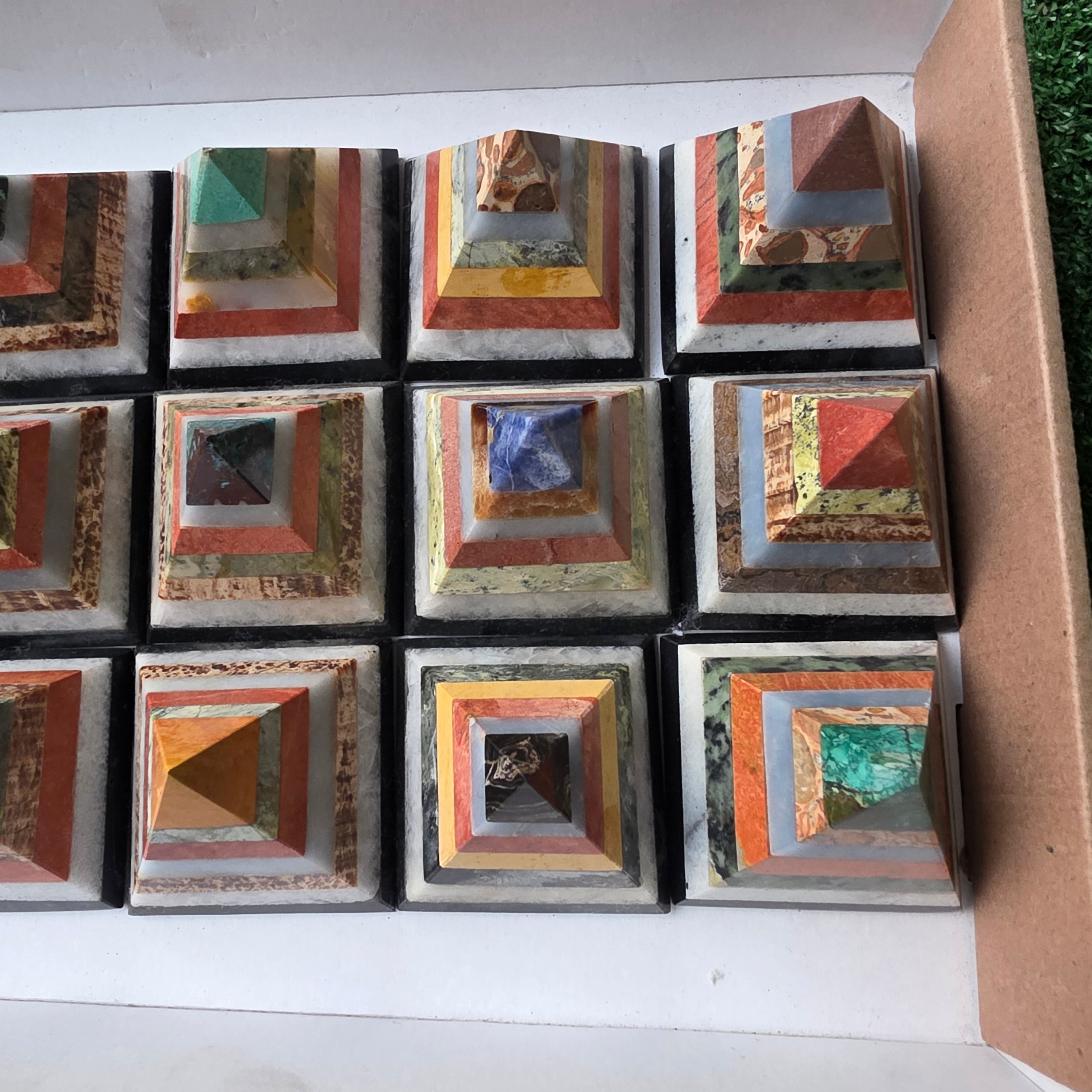 Lot 15 pcs multicolored pyramids