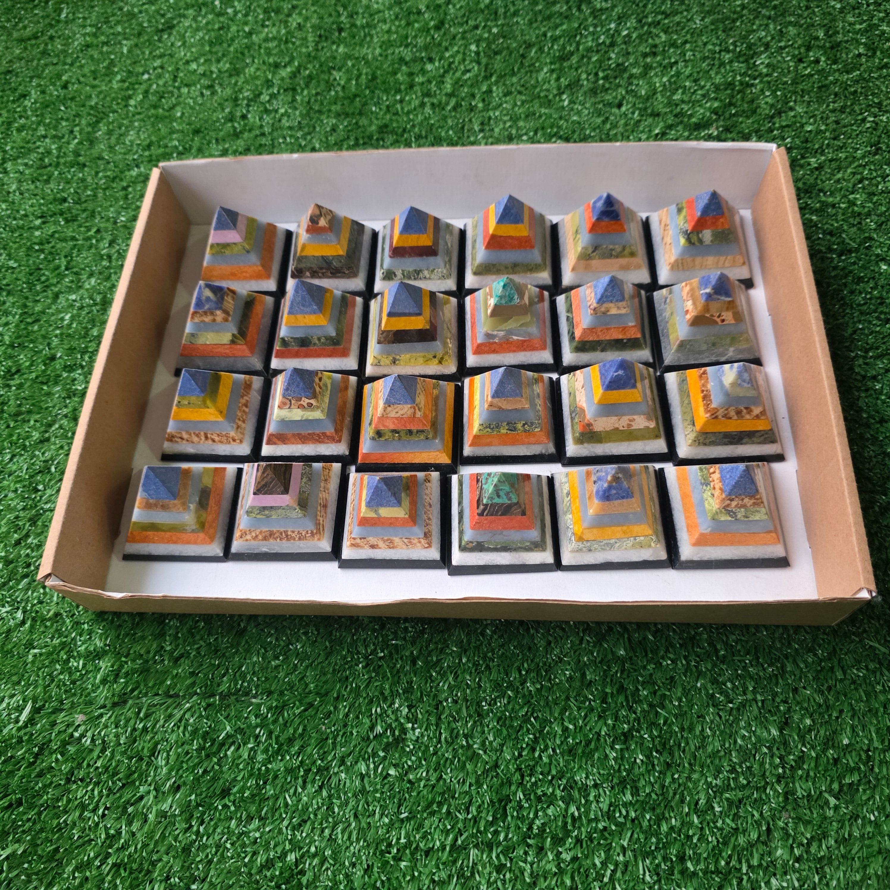 Lot 24 pcs multicolored pyramids