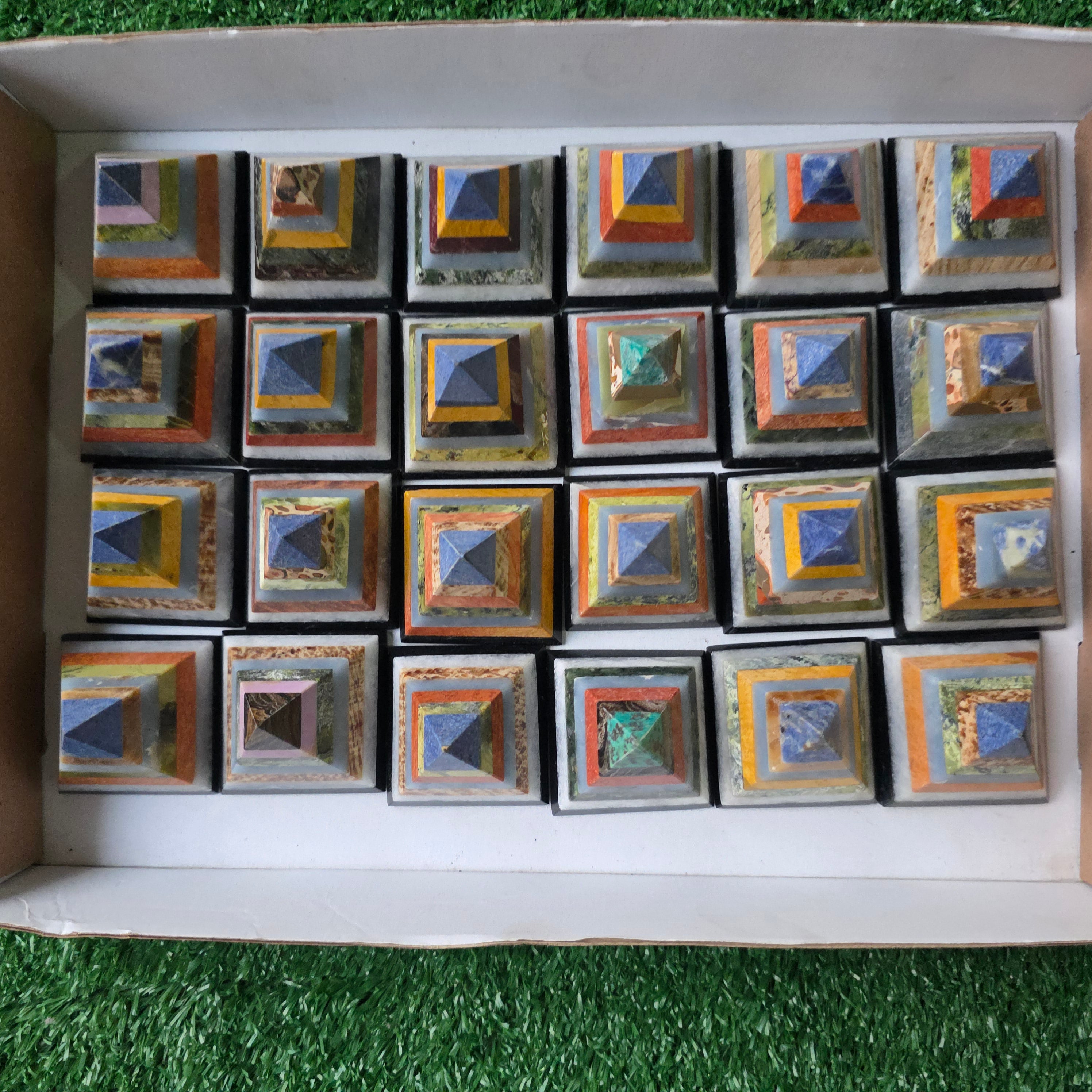 Lot 24 pcs multicolored pyramids
