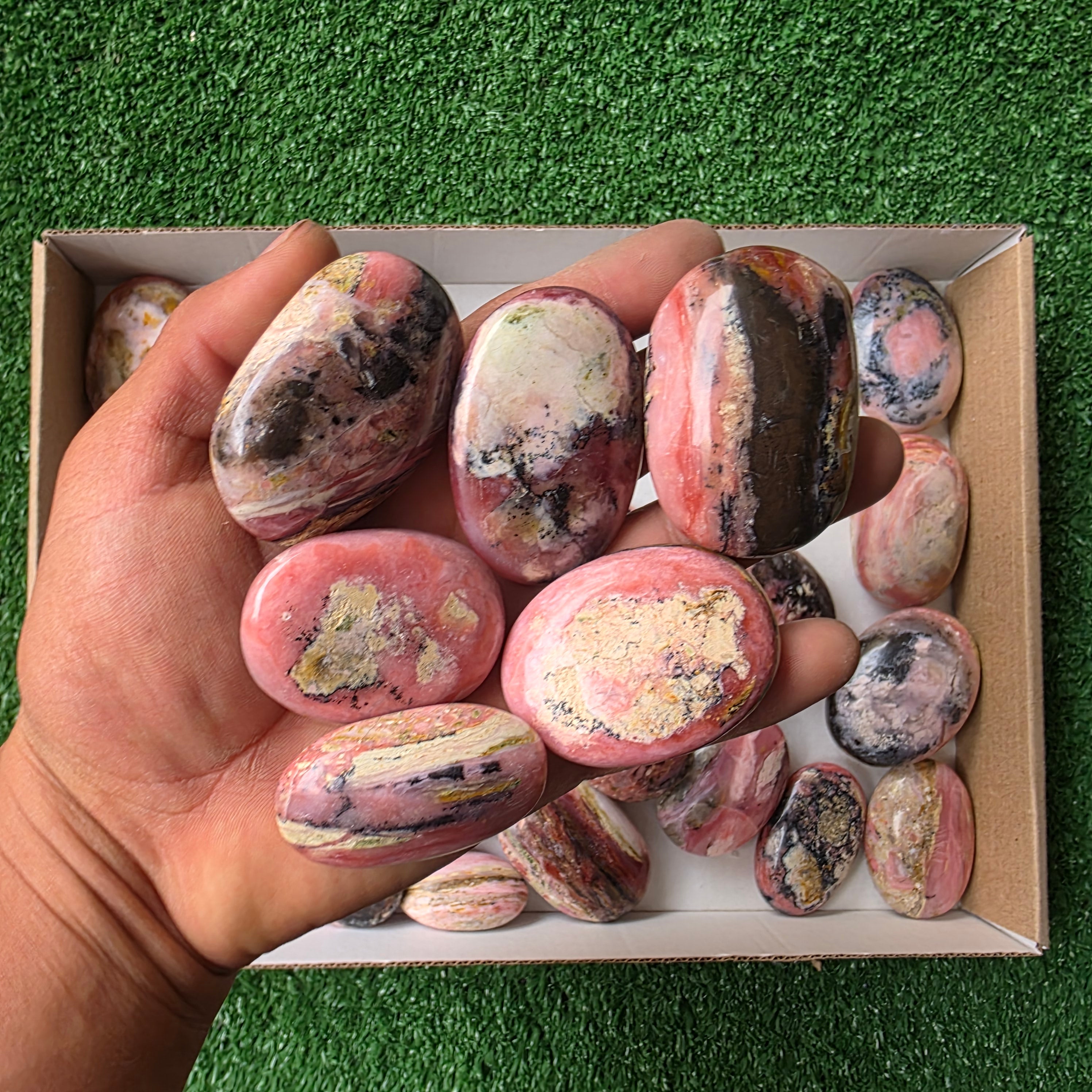 lot 33 pcs strawberry pink opal heart