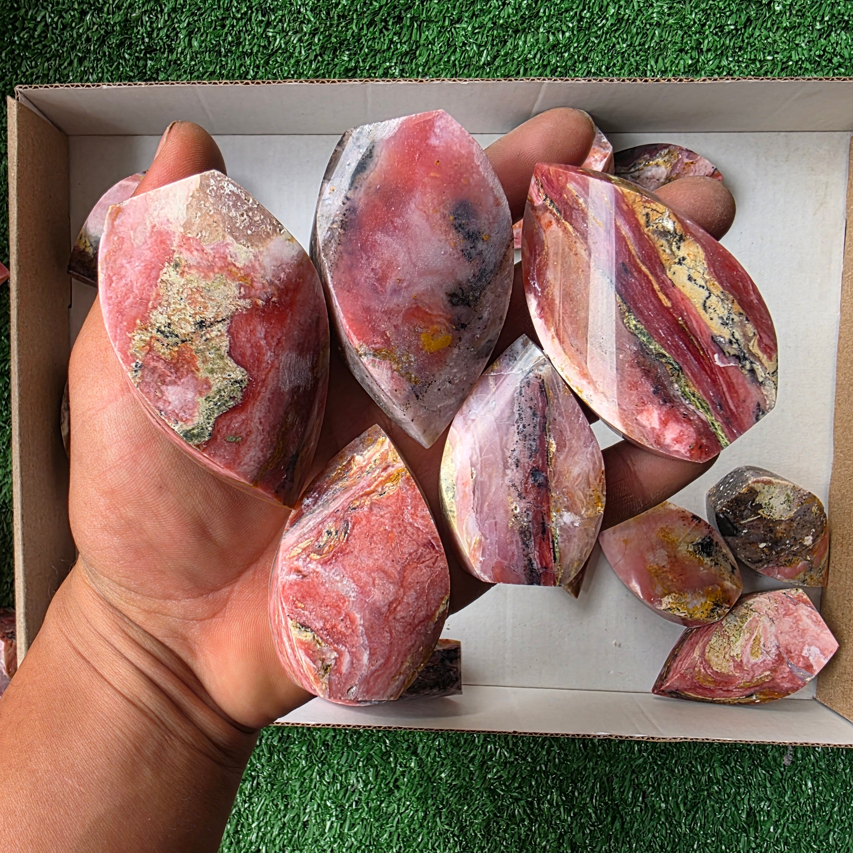 Lot 26 pcs strawberry pink opal flame