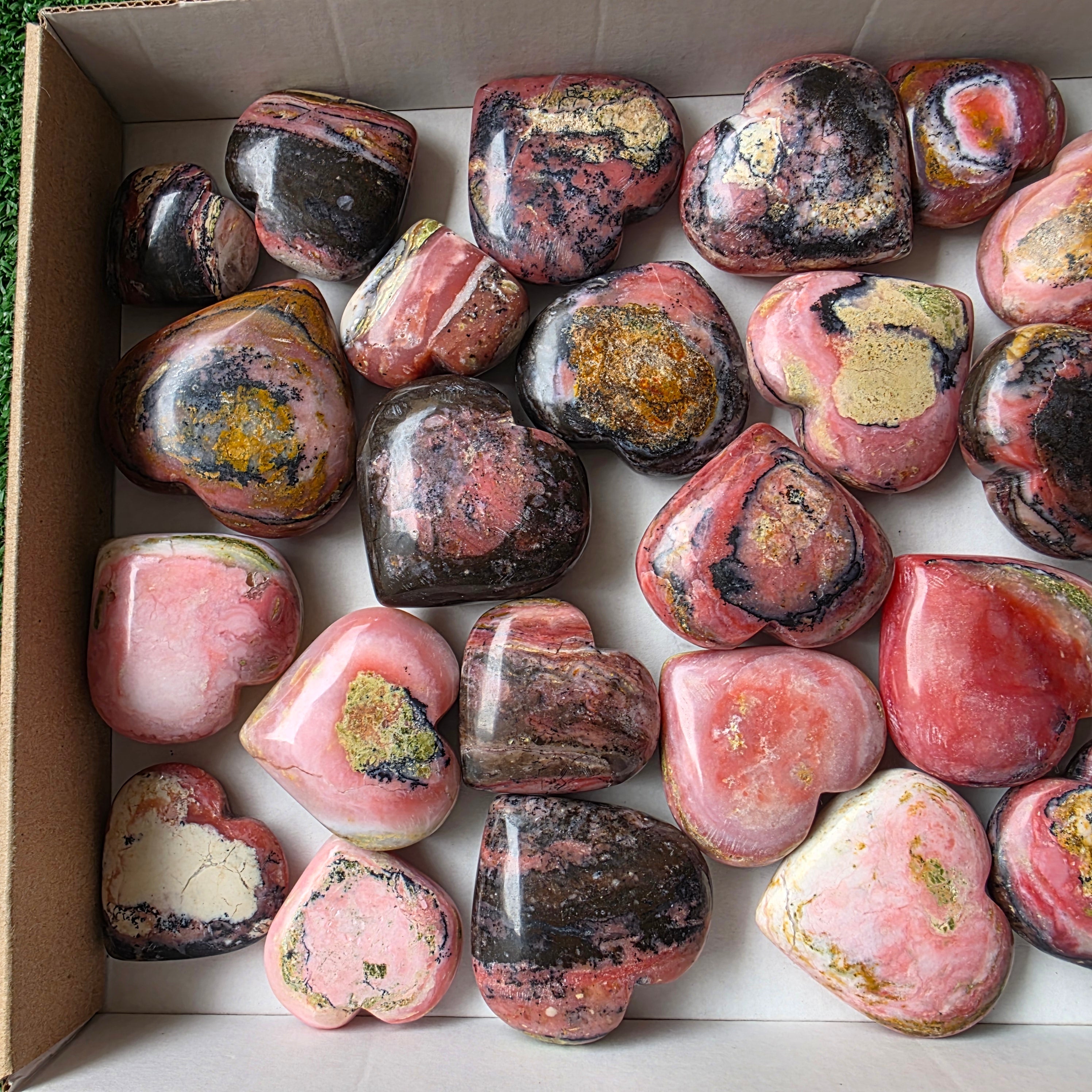 lot 29 pcs strawberry pink opal heart