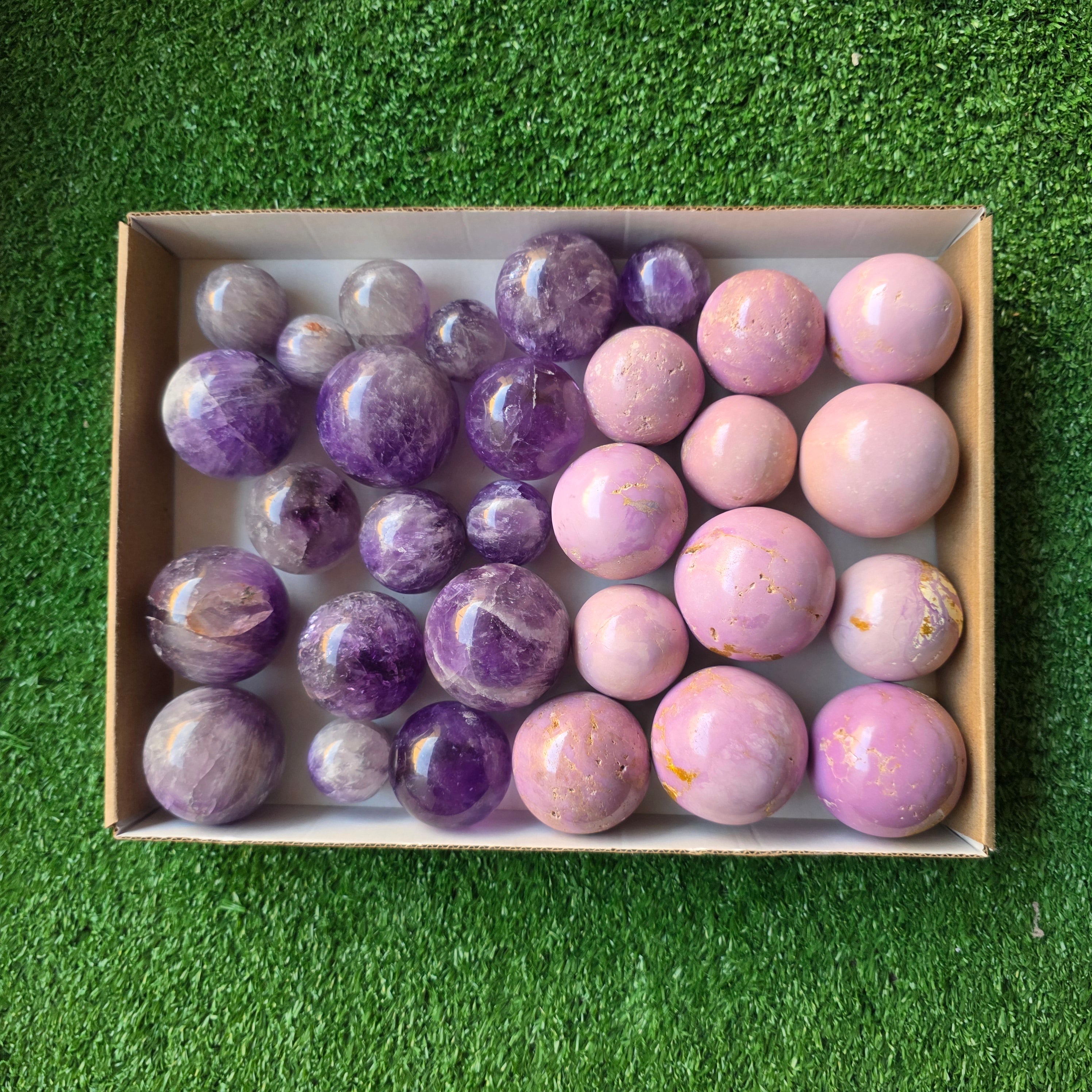 lot 30 pcs Amethyst and Phosphosiderite Sphere