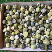 Lot 3 kg Serpentine tumbled