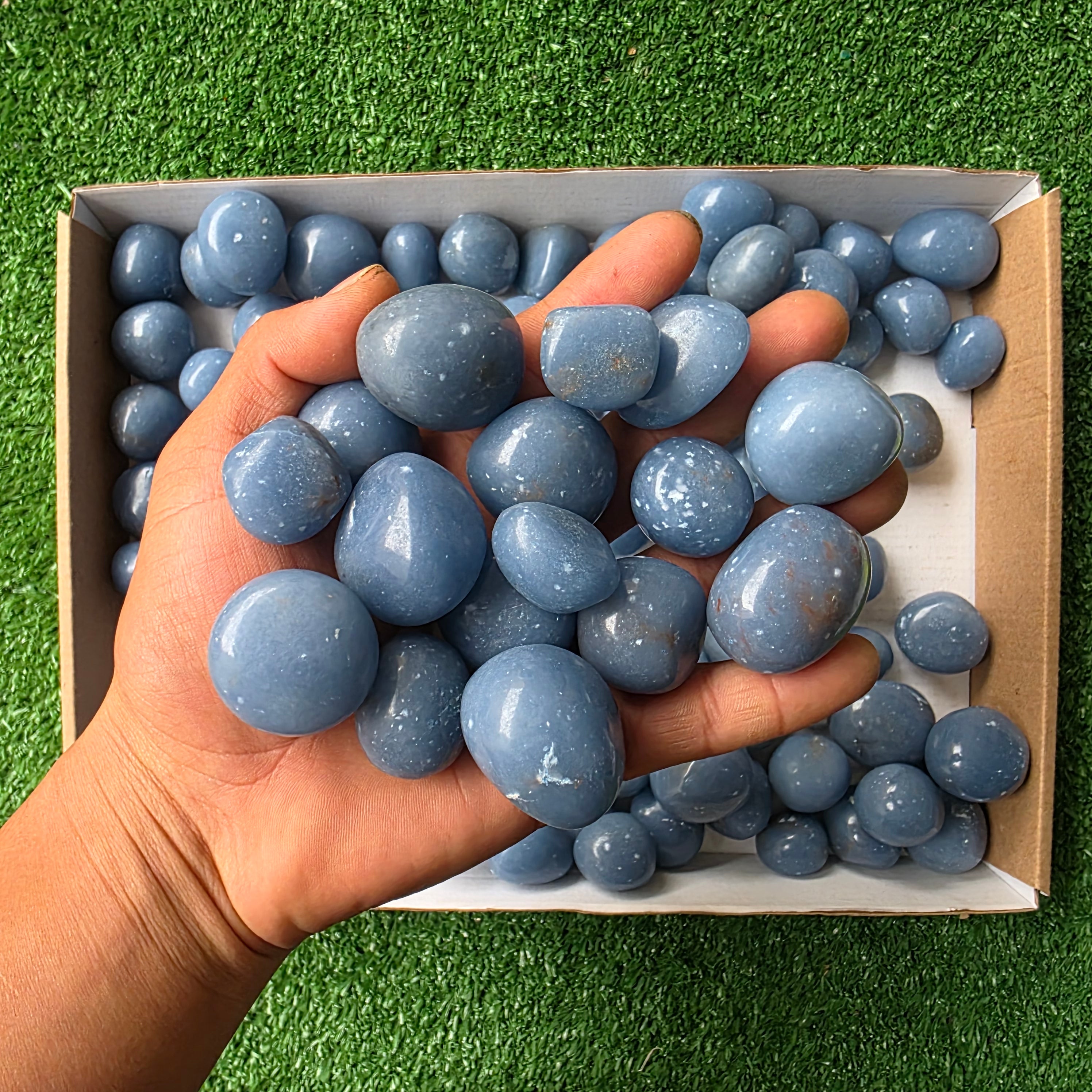 Lot 3 kg Angelite tumbled