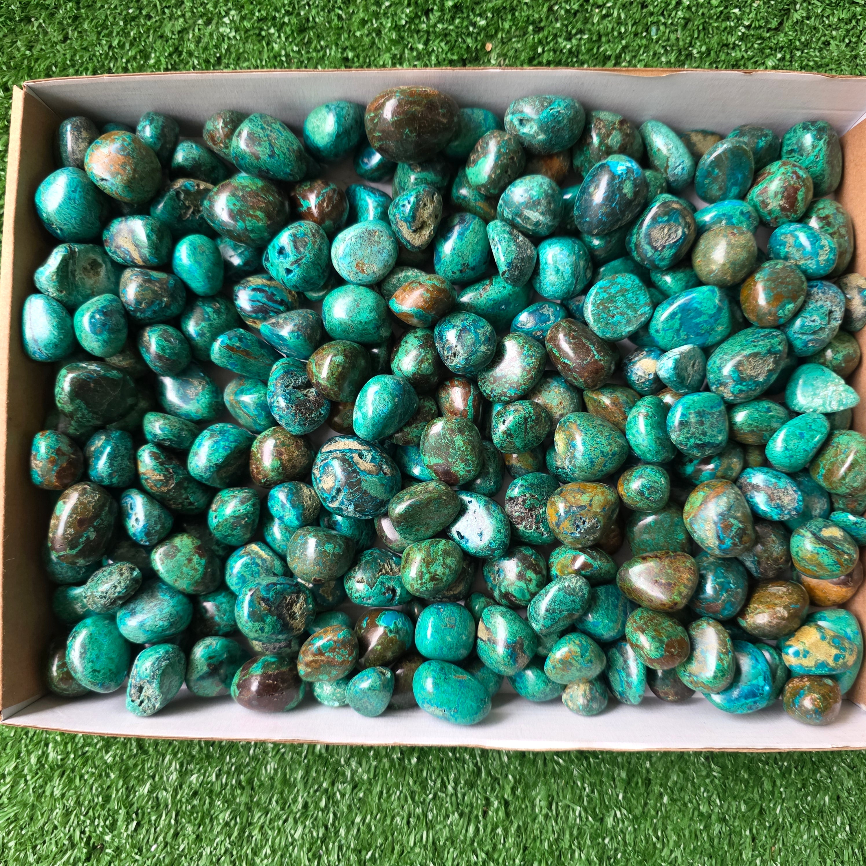 Lot 3 kg Chrysocolla tumbled