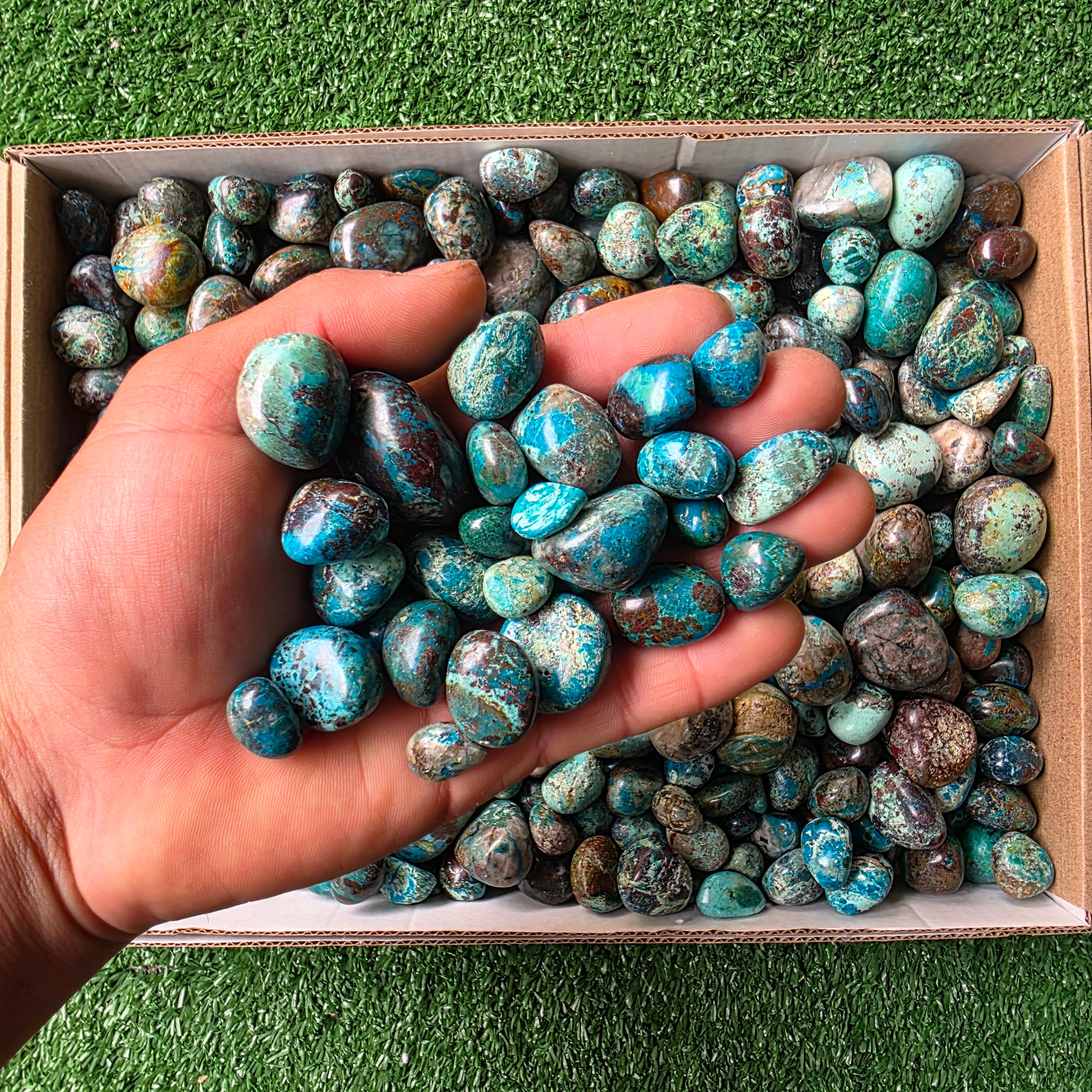 Lot 3 kg Chrysocolla tumbled