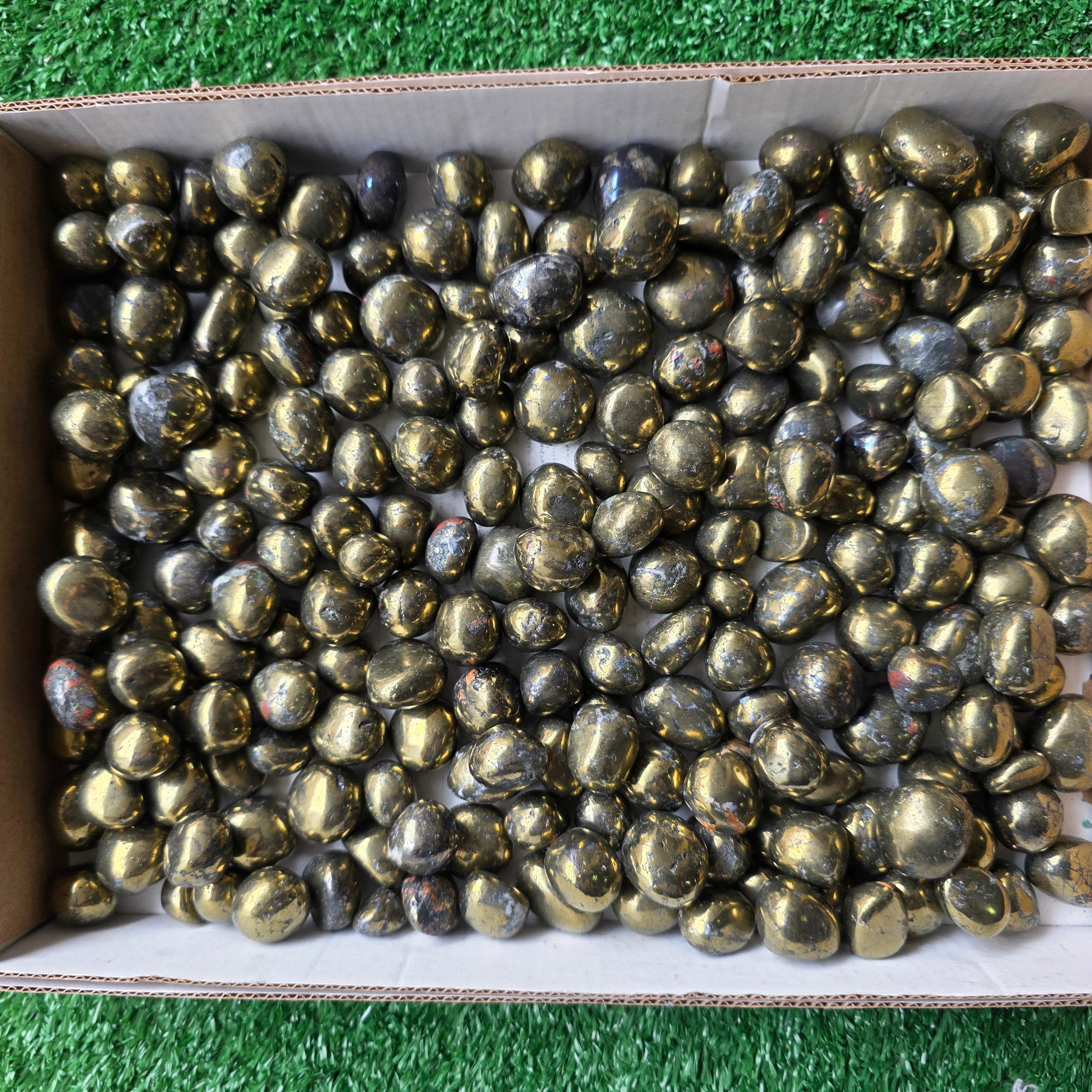 Lot 3 kg Chalcopyrite tumbled