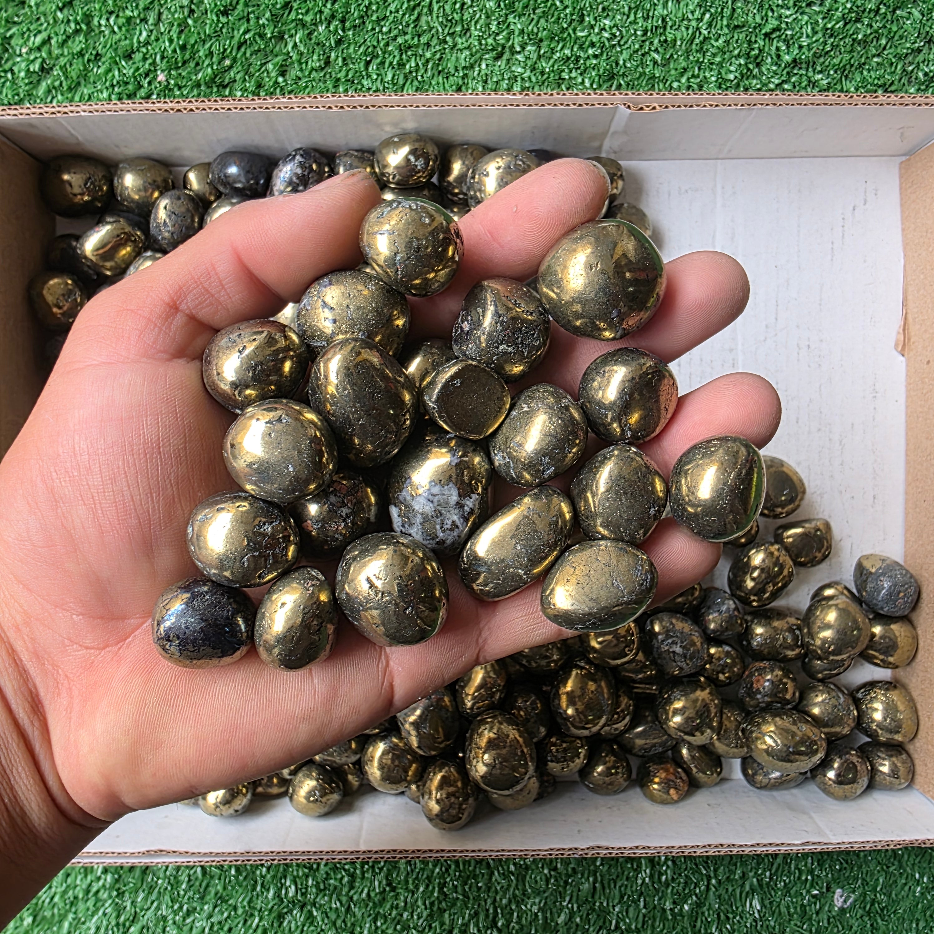 Lot 3 kg Chalcopyrite tumbled