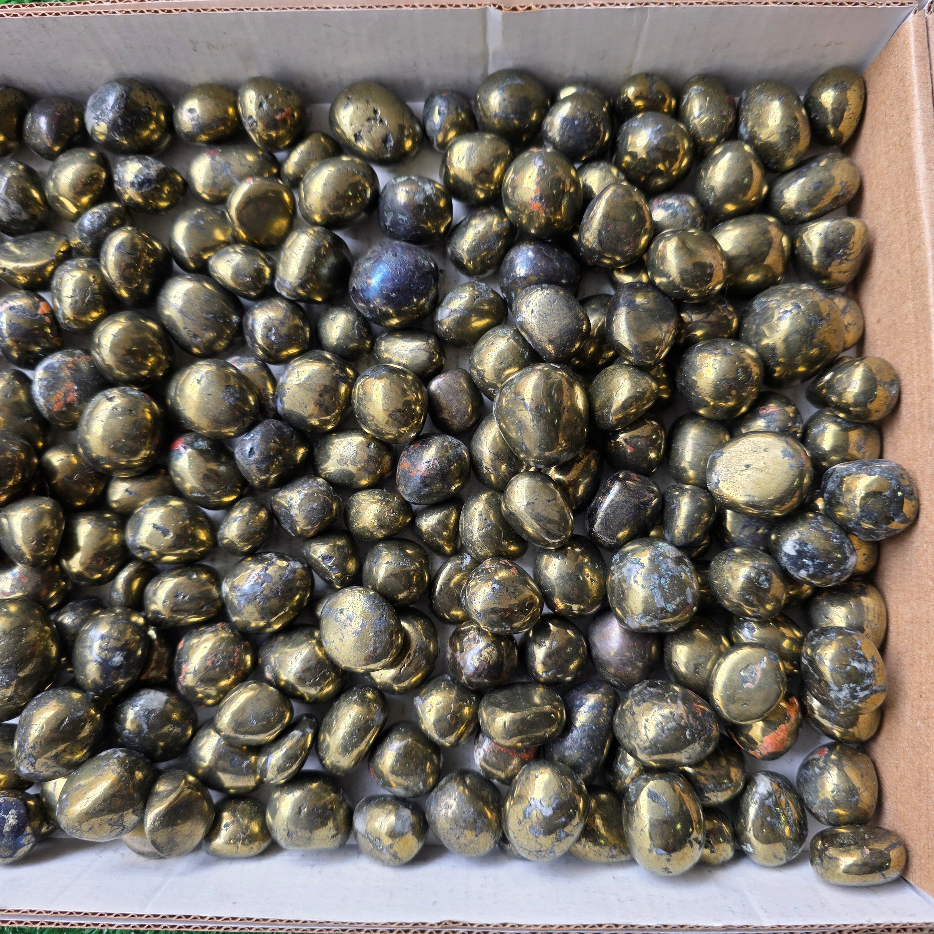 Lot 3 kg Chalcopyrite tumbled