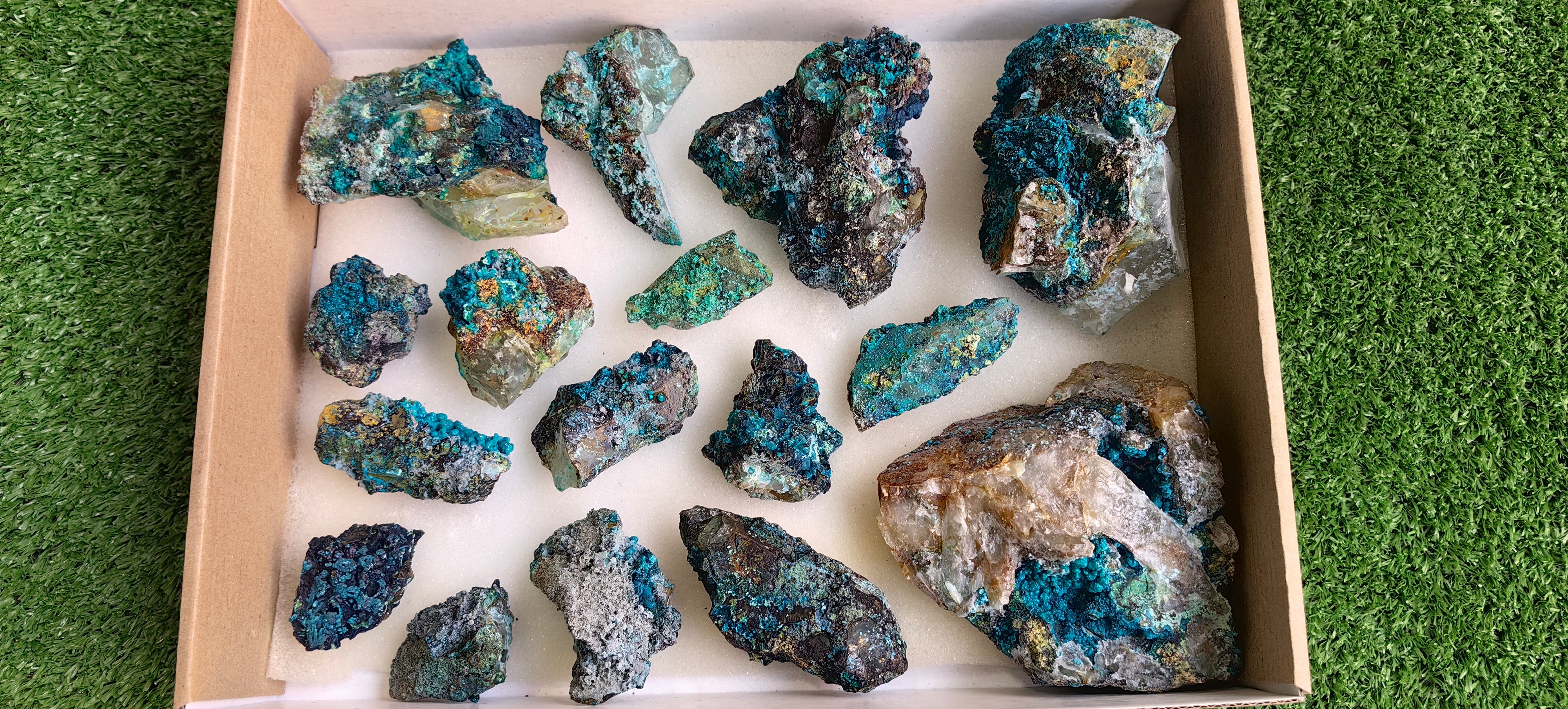Lot 16 Chrysocolla on Quartz