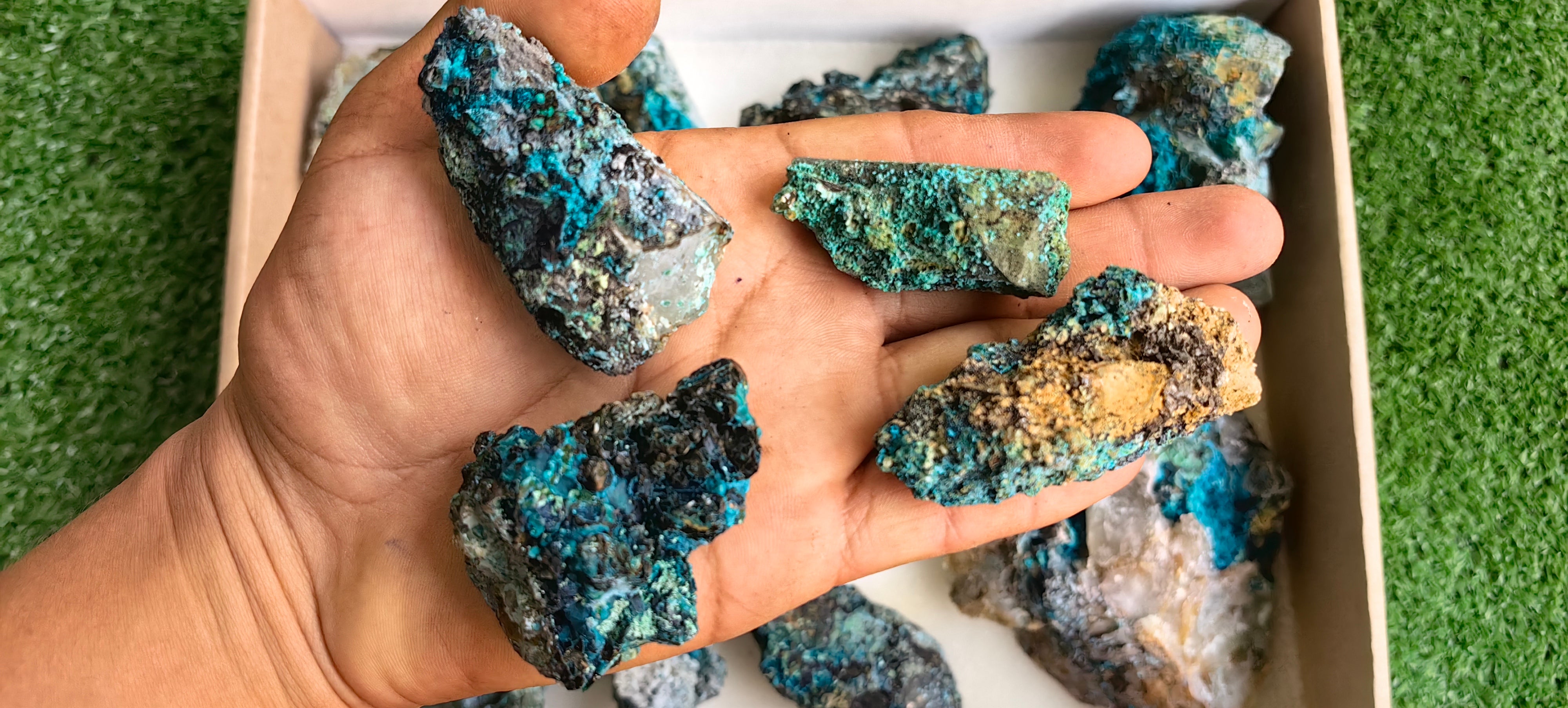 Lot 16 Chrysocolla on Quartz