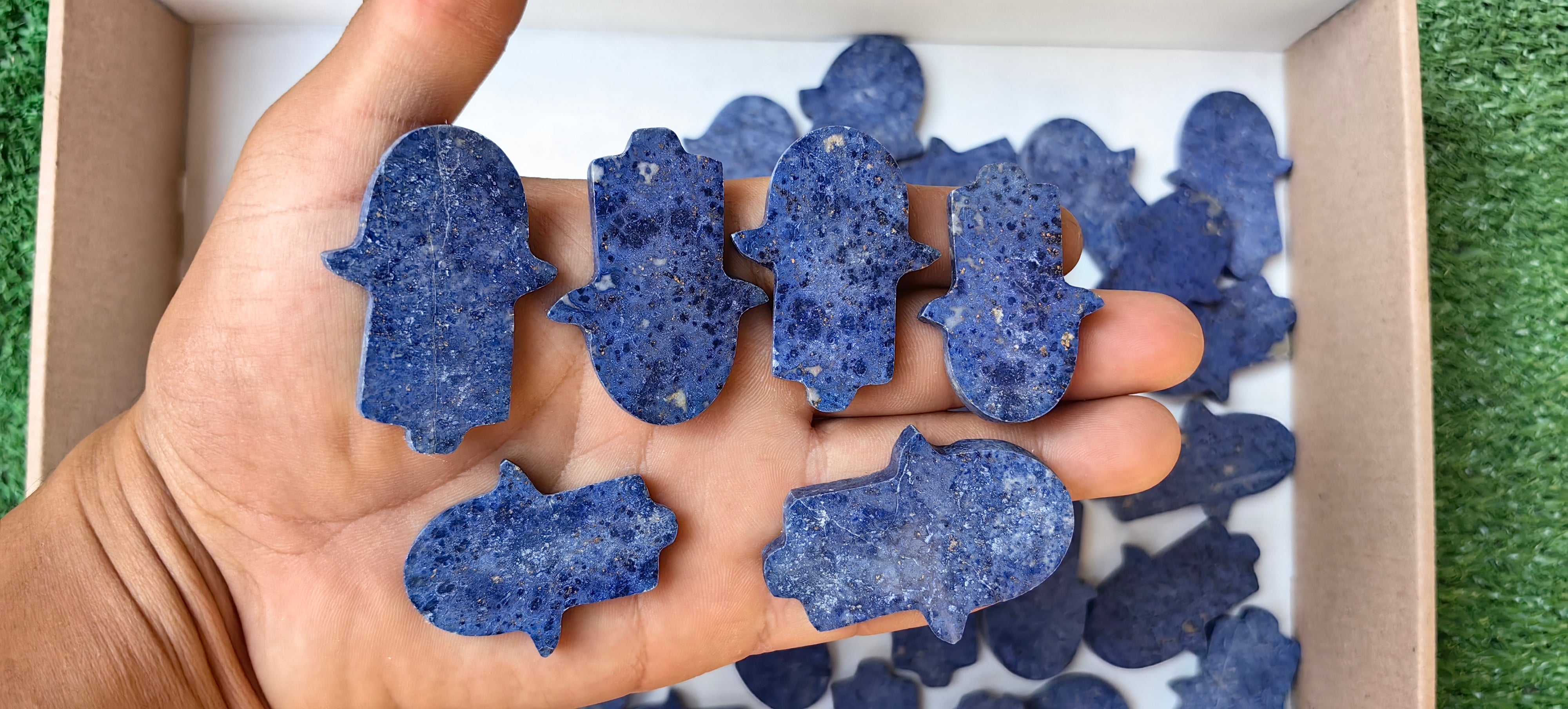 Lot 30 pcs Dumortierite Wands