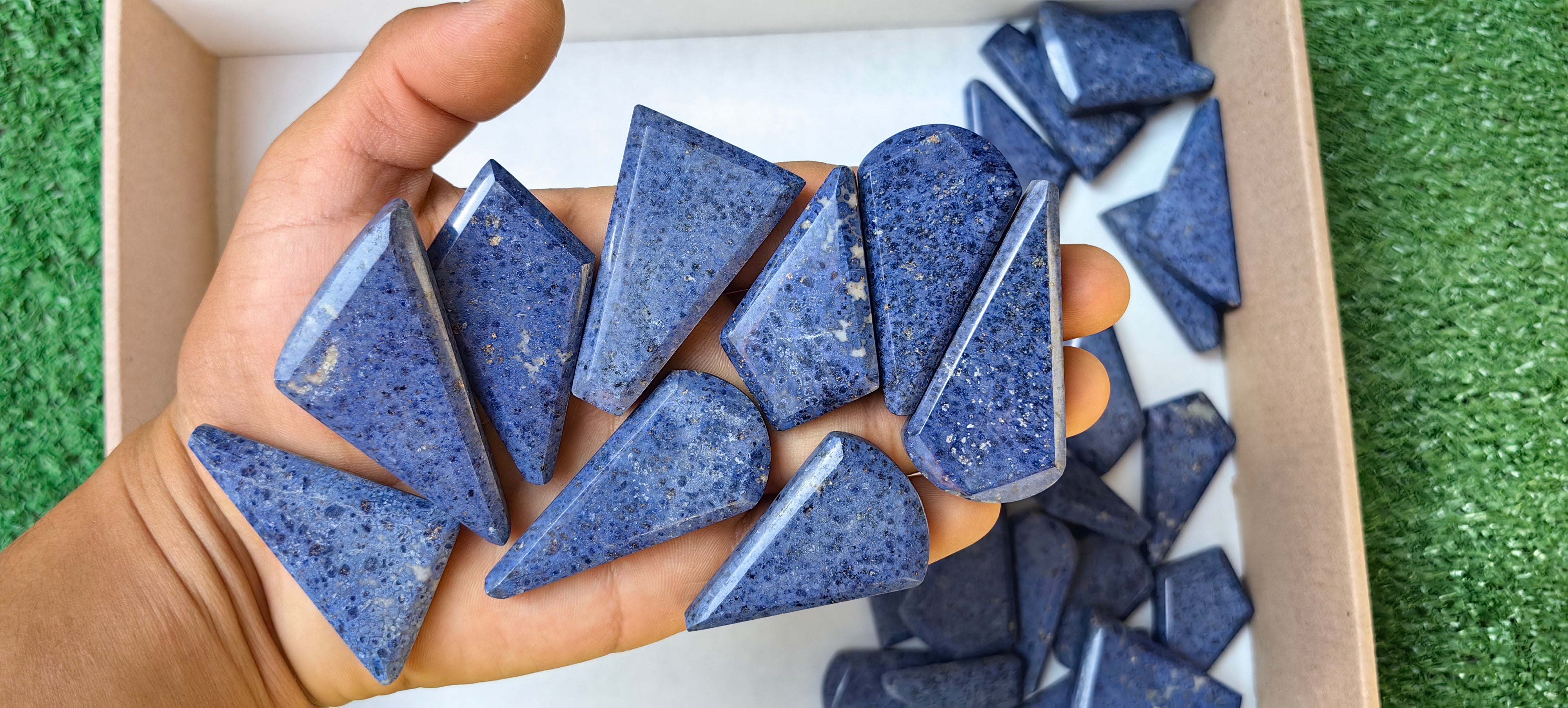 Lot 28 pcs Dumortierite Free Form Faceted