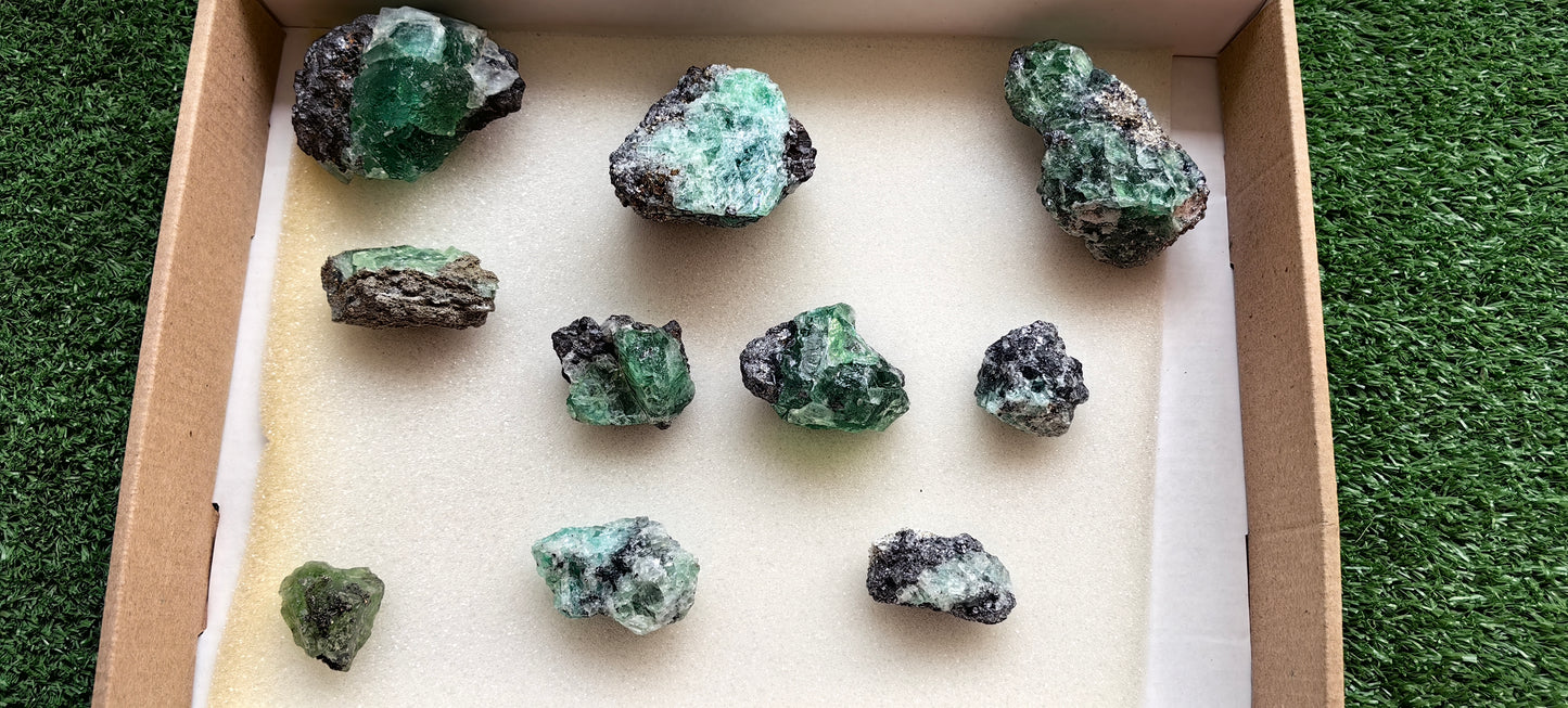 10 pcs Fluorite, Sphalerite, Galena, Pyrite