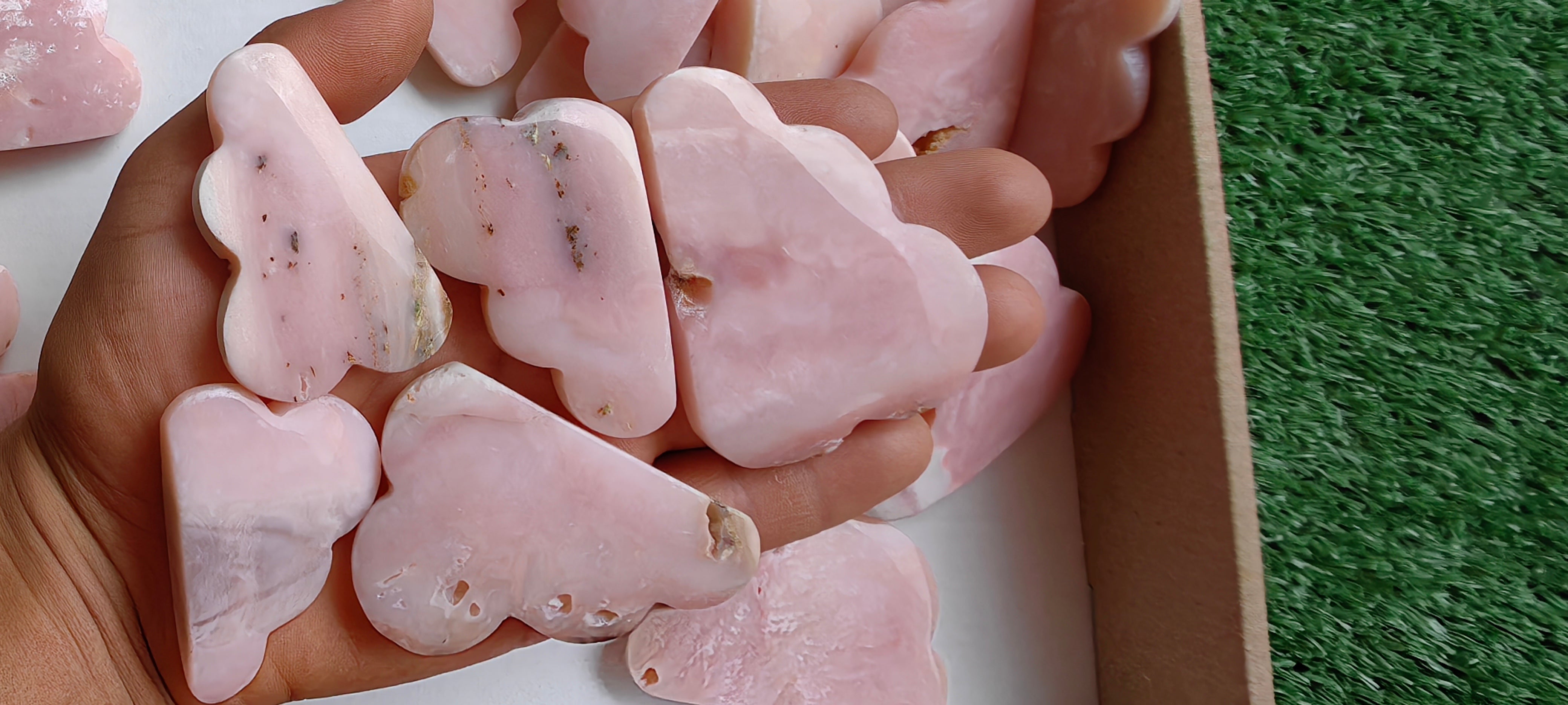 Lot 26 pcs Pink Opal Cloud
