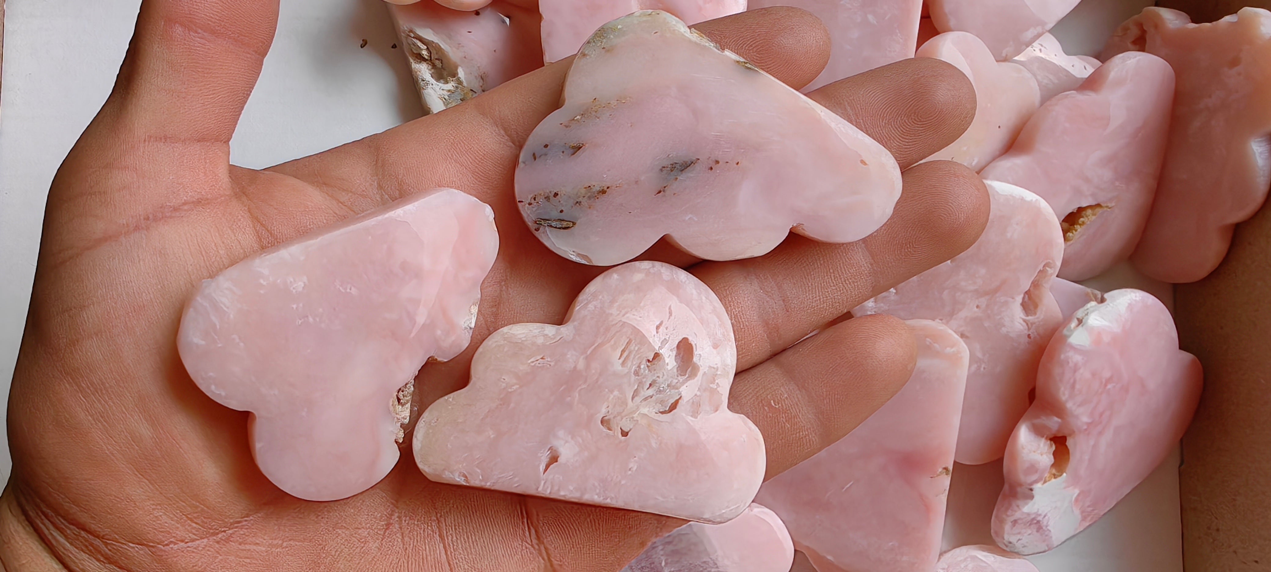 Lot 26 pcs Pink Opal Cloud