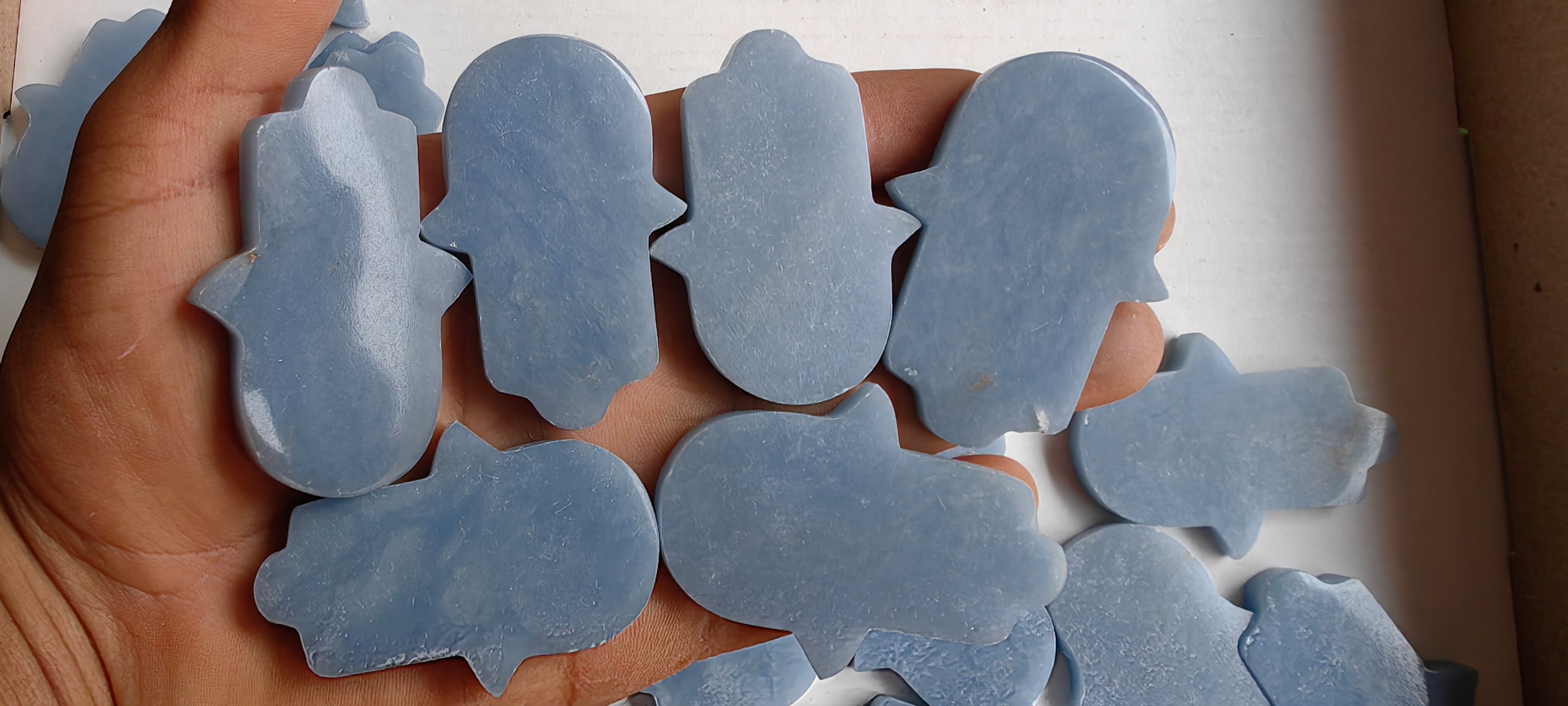 Lot 25 pcs Angelite Wand