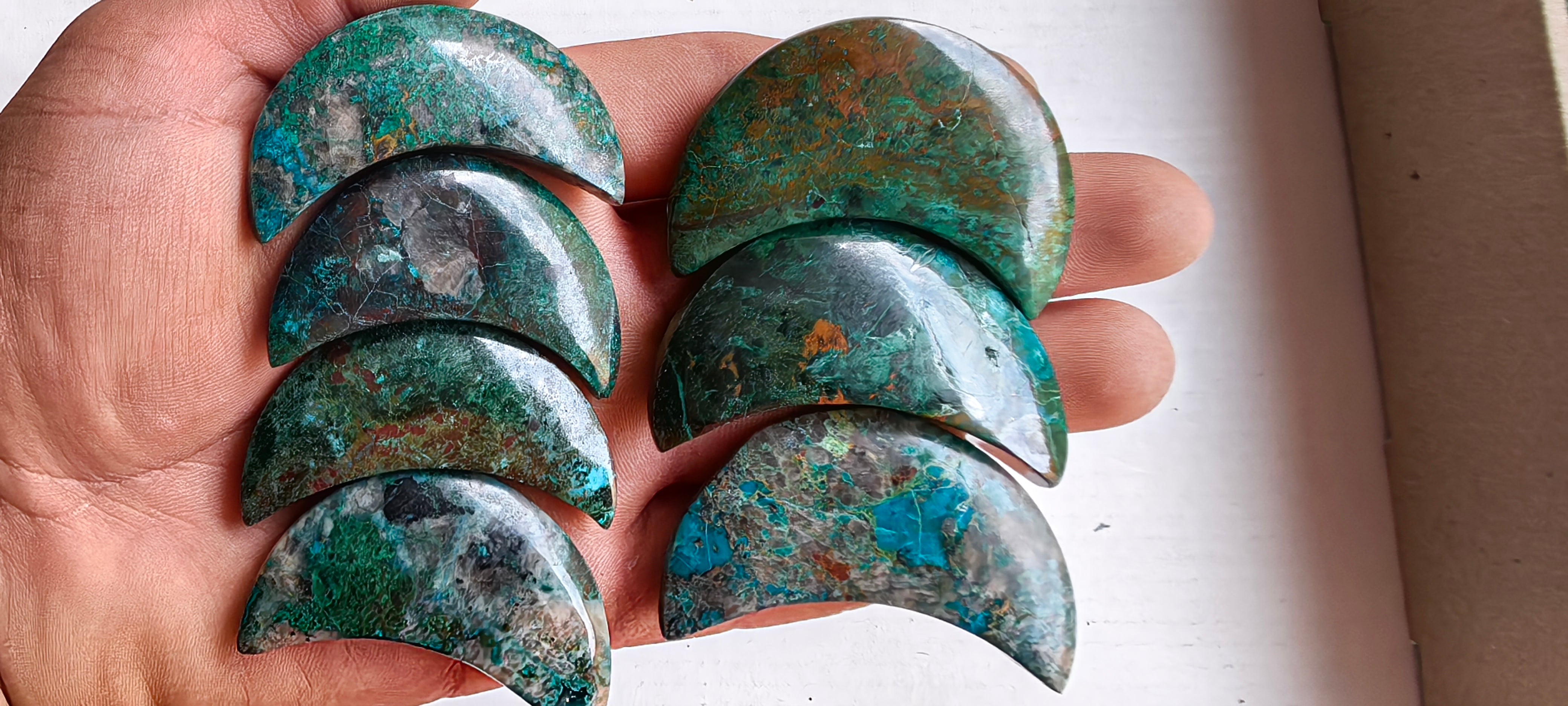 Lot 47 pcs Chrysocolla Moon